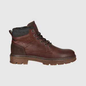 Padded Interior Weekend Camping Wander Lace Up Boots Dark Brown