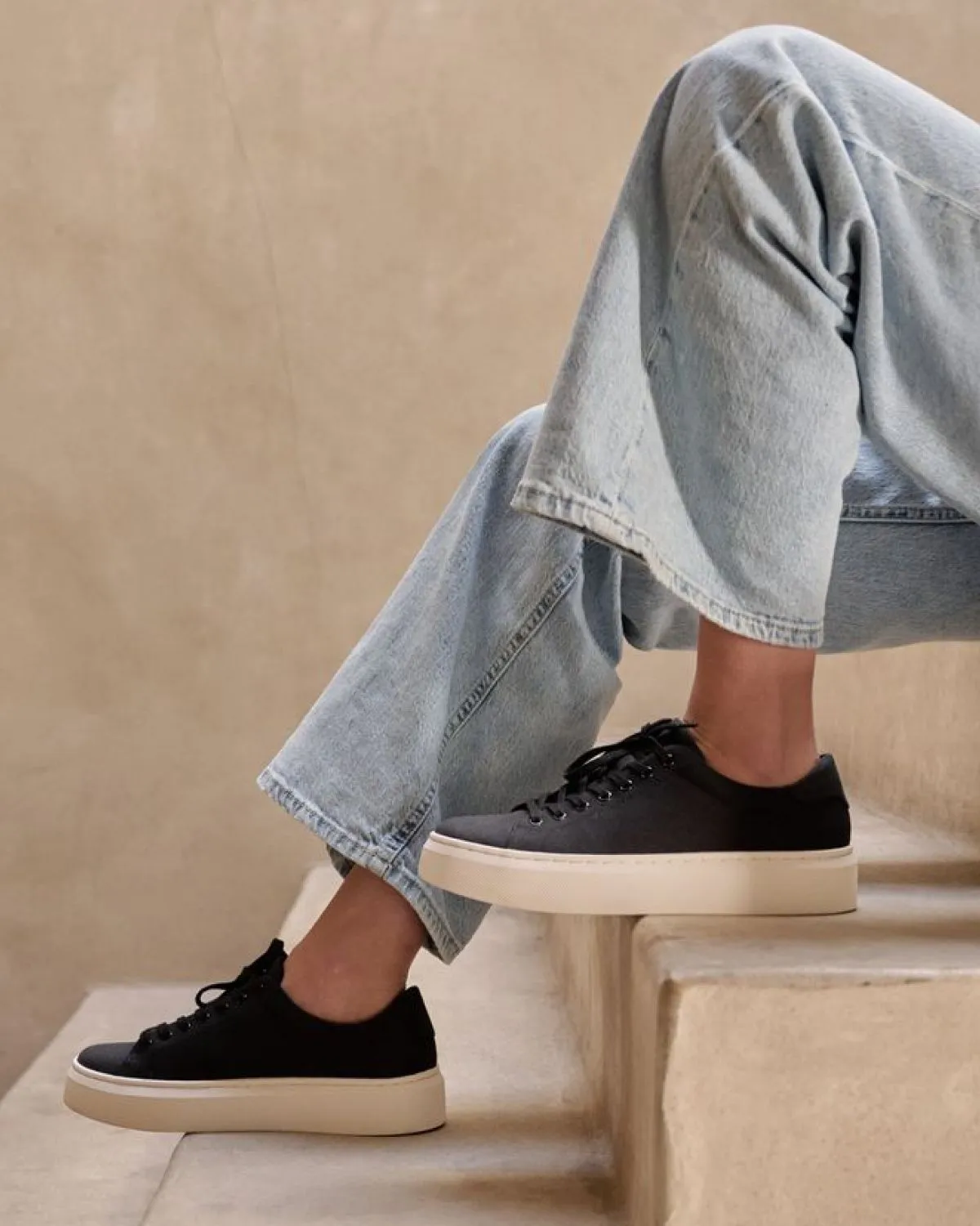 All-Day Cushioning Jumpstreet Sneaker Metatarsal