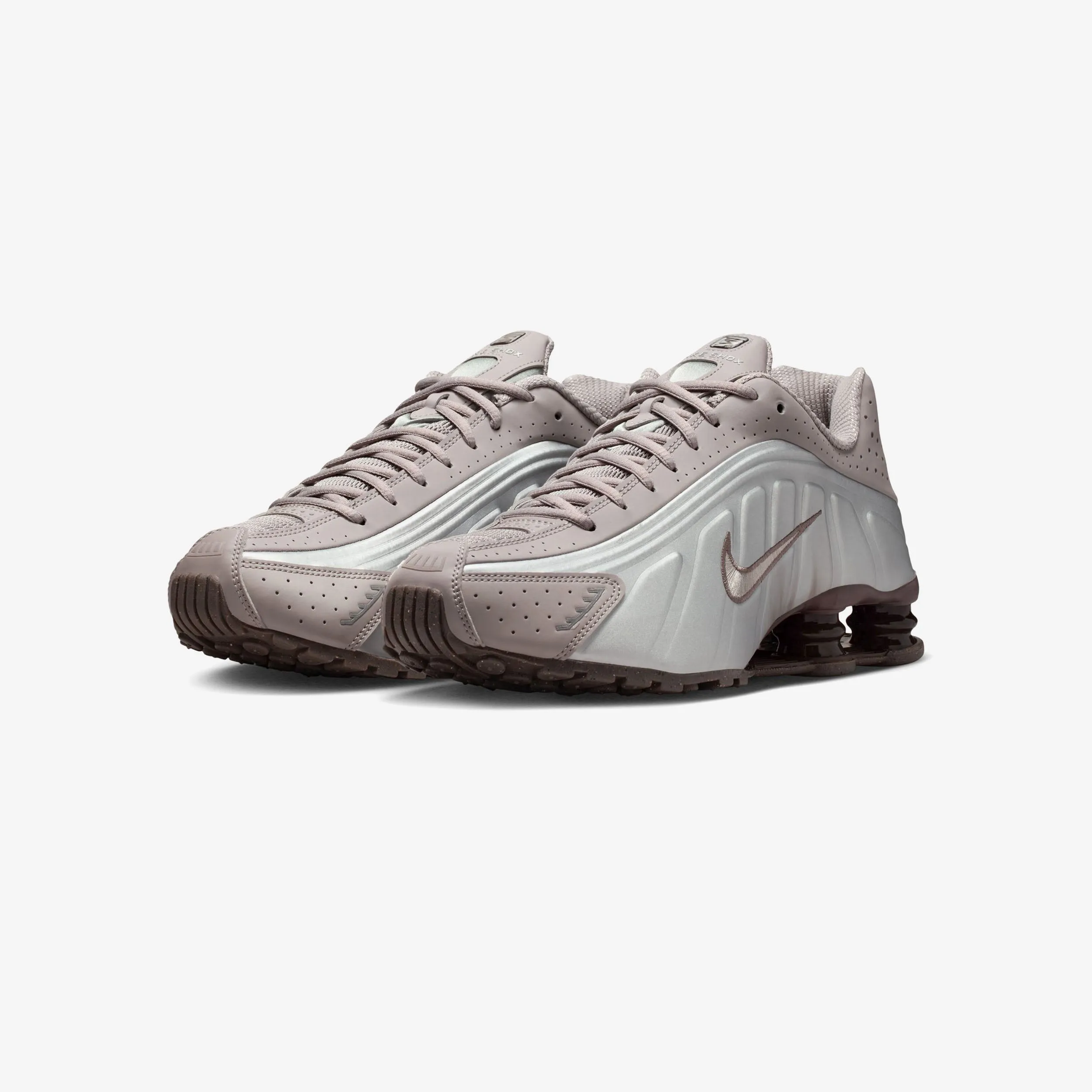 Reinforced Seams Bold Tone Shox R4