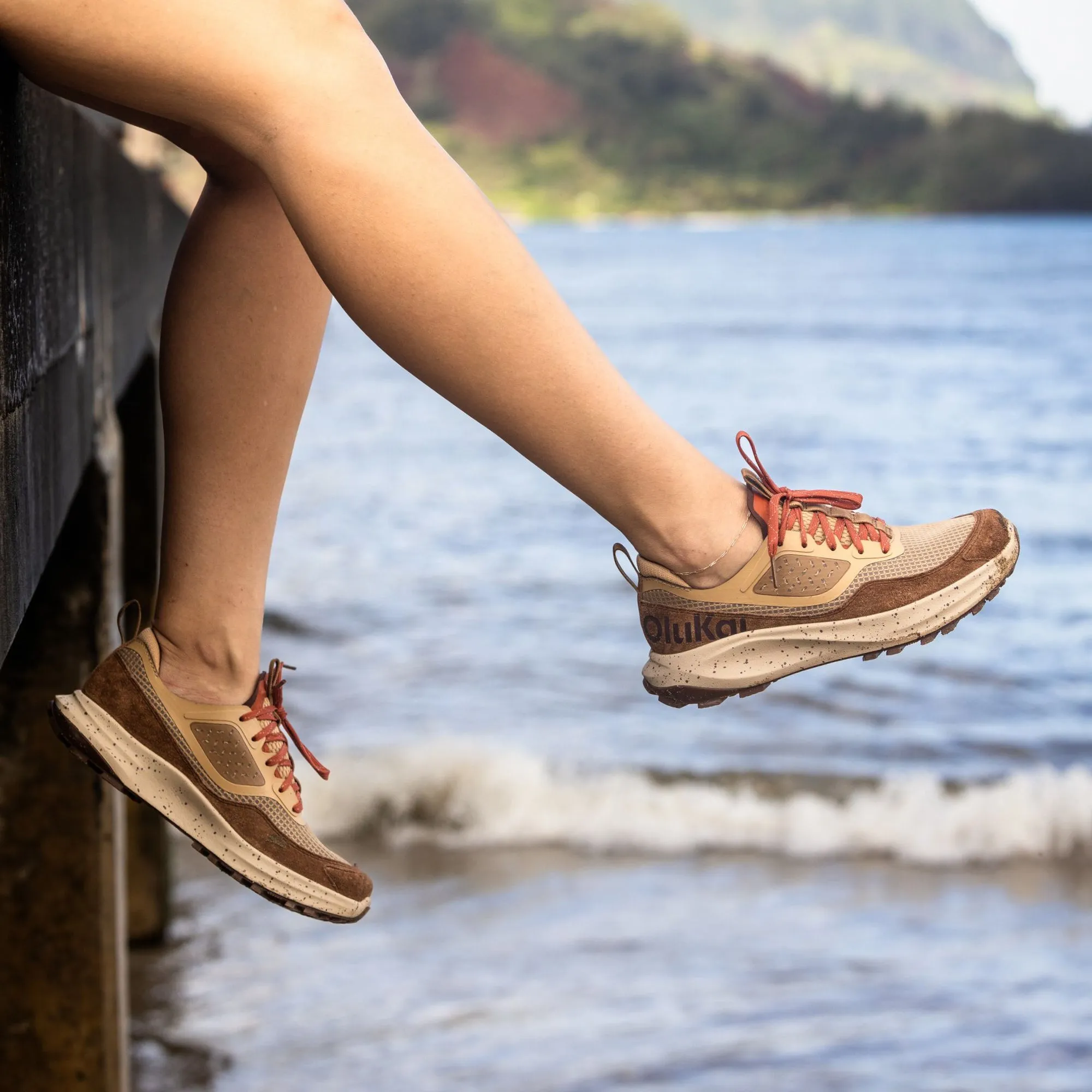 Temperature Regulating Lining Foot Contouring Makiki  -  Sandshell / Carob