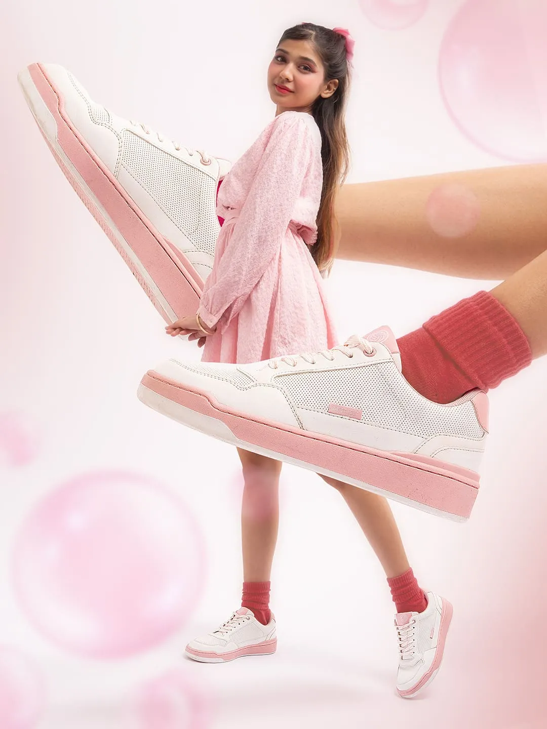 Bacca Bucci Womens Vibe City Sneakers ??Lavender and Blush Pink Heart Glow