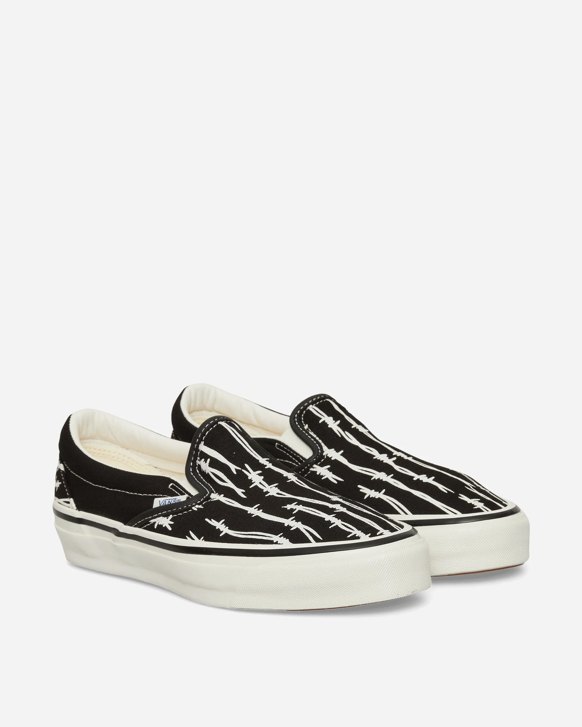 Global Cool Galaxy Tone Classic Slip-On Reissue 98 Sneakers Black / Barbed Wire