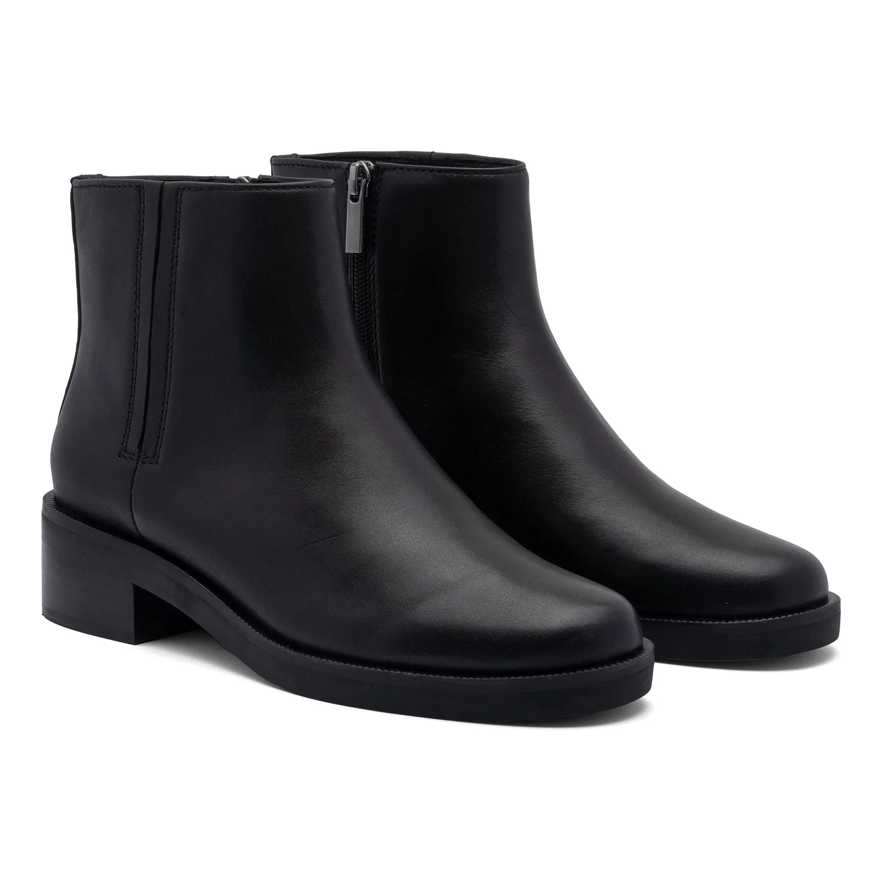 Traverse Ankle Wrinkle Resistant