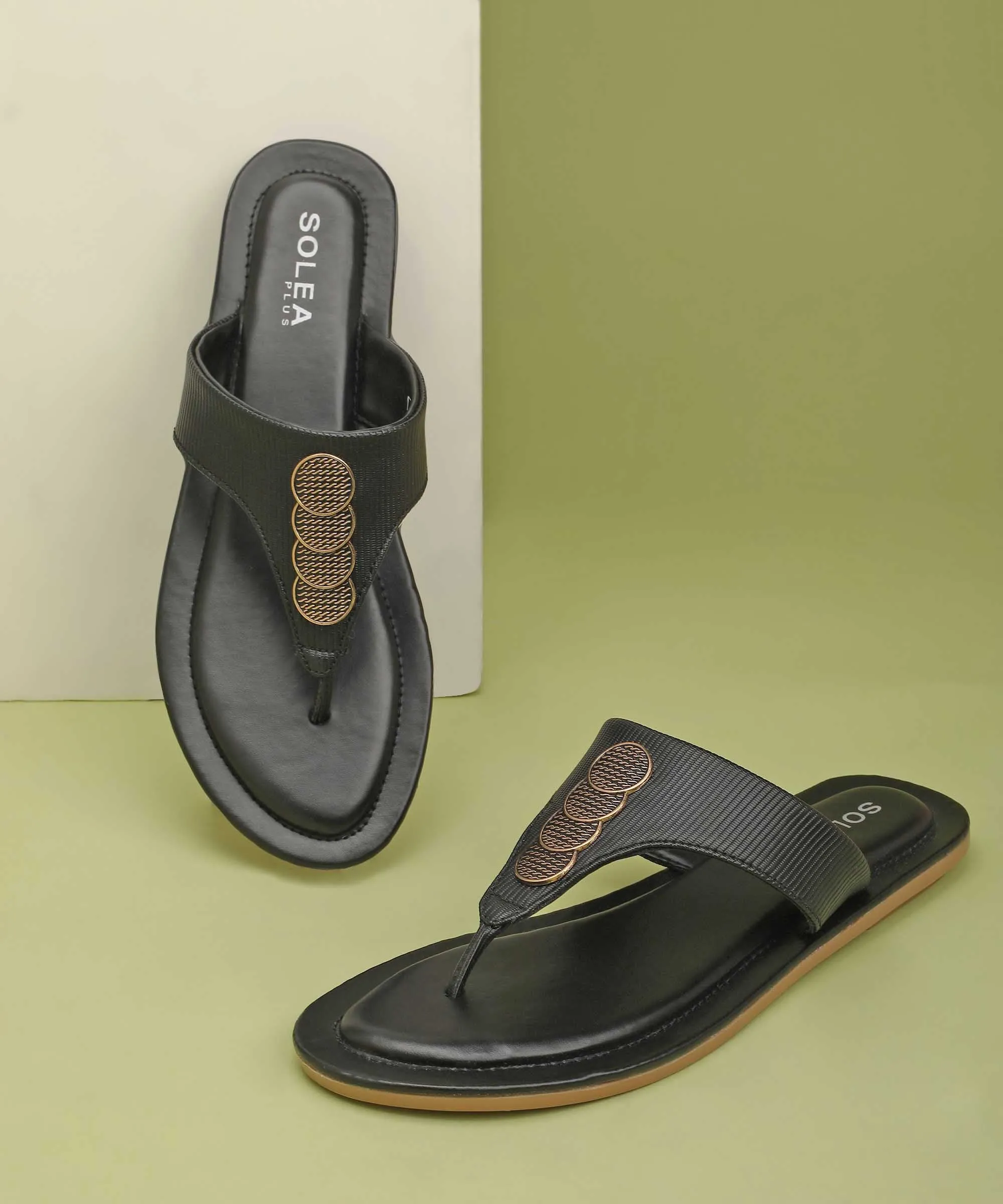 Loose Fit Paragon K6015L Women Sandals | Casual & Formal Sandals | Stylish, Comfortable & Durable | For Daily & Occasion Wear
