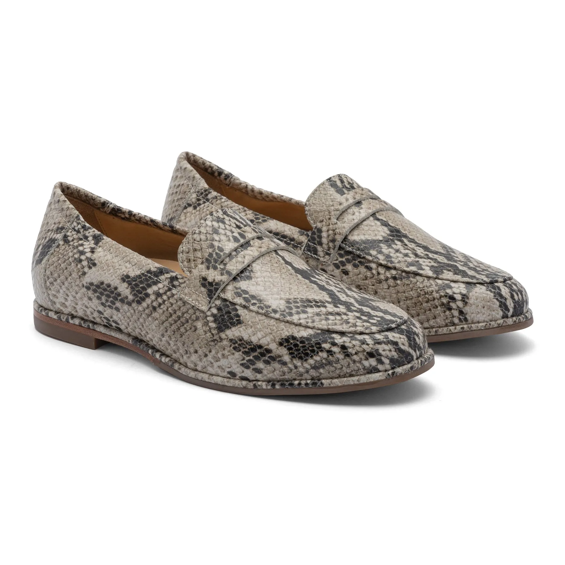 Elegant Strada Loafer Metatarsal