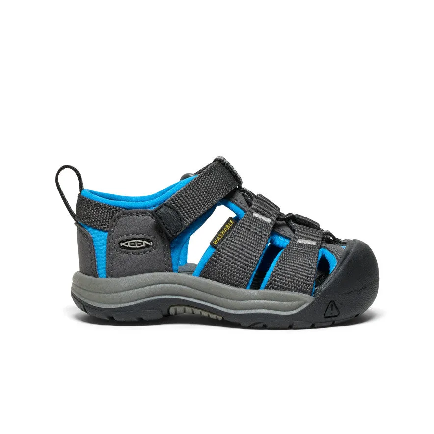 Toddlers' Newport H2  |  Magnet/Brilliant Blue Chic Look