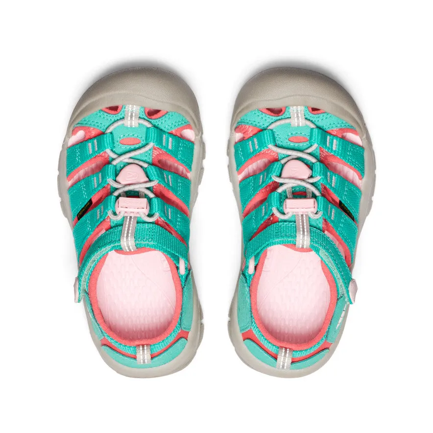 Little Kids' Newport H2  |  Bright Aqua/Giggle Pink Holiday Mood Soft Walk