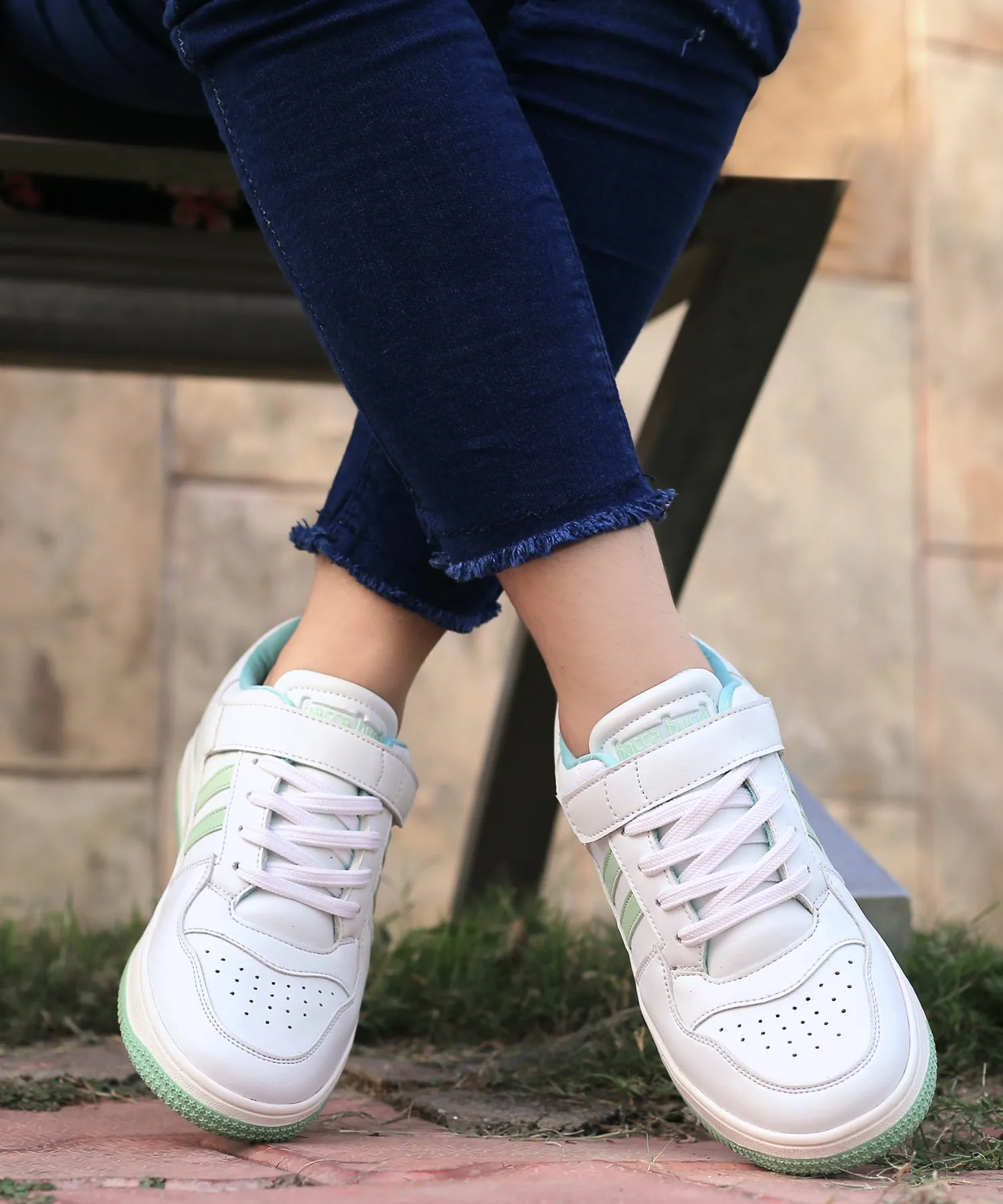 Bacca Bucci PHOENIX Low-Top Fashion Women's Sneakers with Hook & Loop Closure Shock absorption Grace Walk