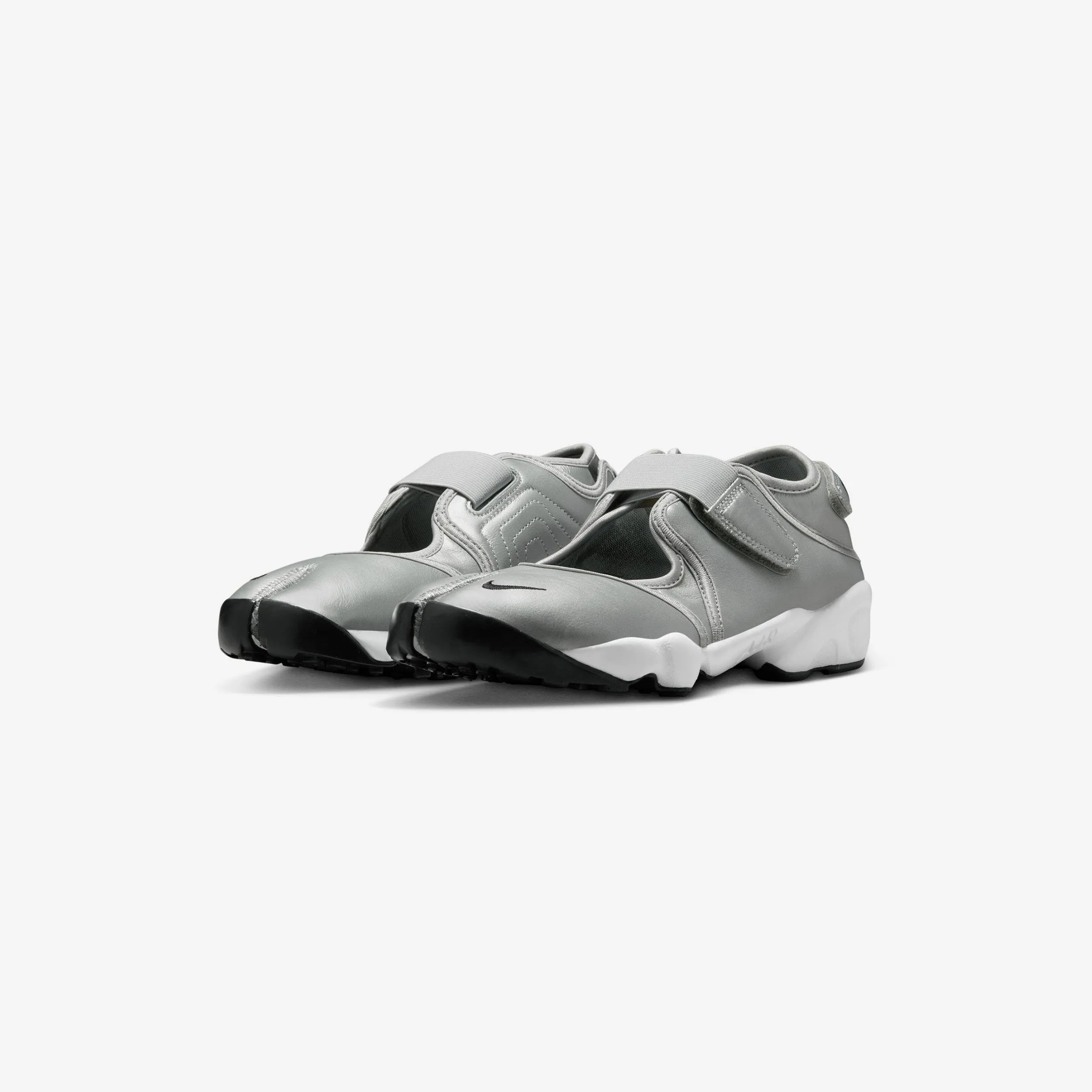Wmns Air Rift Slim Form Ultra Light Hiking Trails