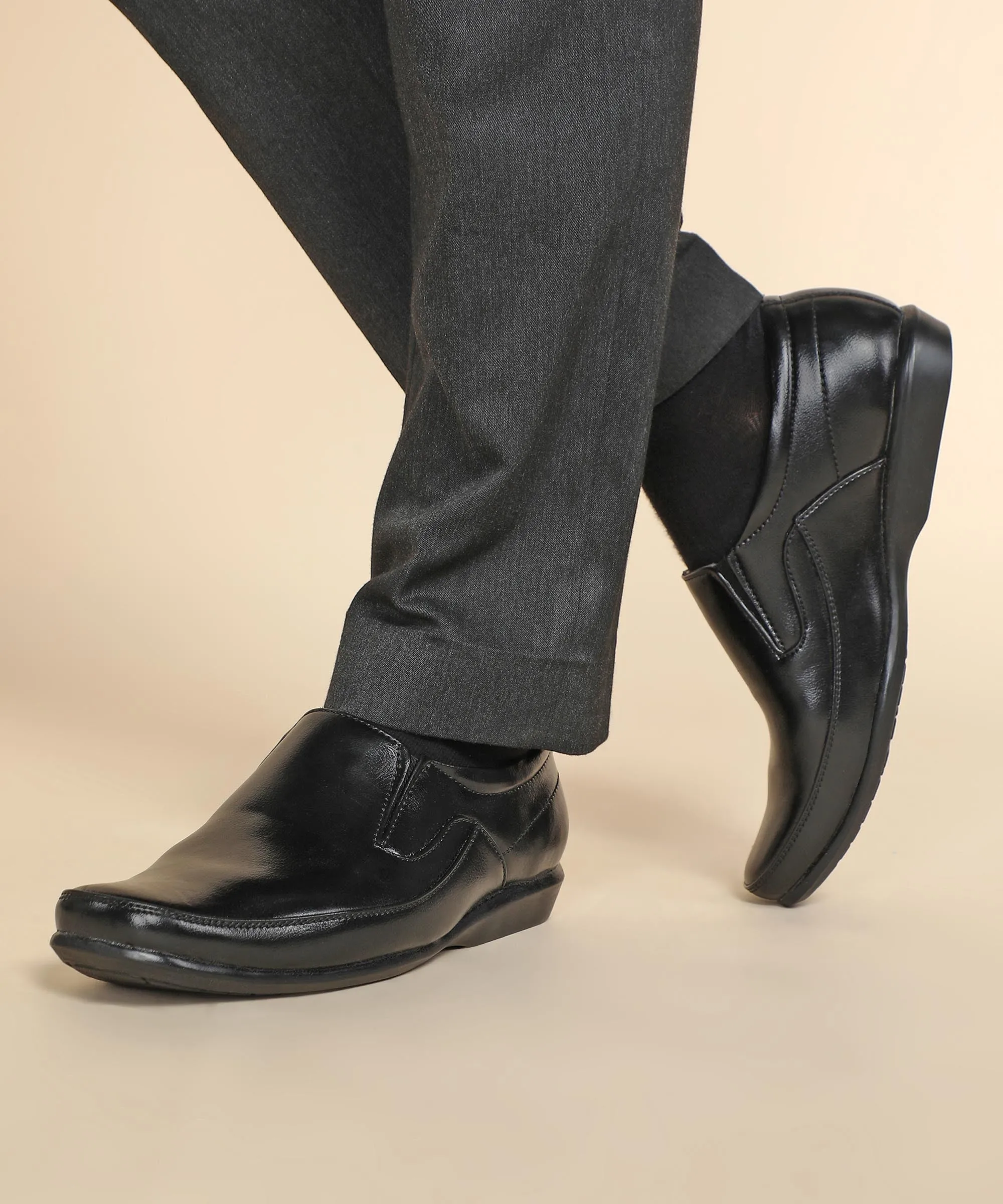 Paragon K11240G Men Formal Shoes | Corporate Office Shoes | Smart & Sleek Design | Comfortable Sole with Cushioning | Daily & Occasion Wear Wind Safe Firm Grip