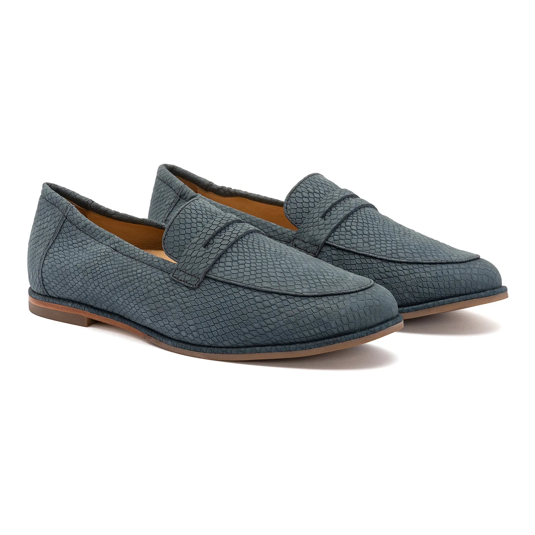 Strada Loafer Event Shade Long Last