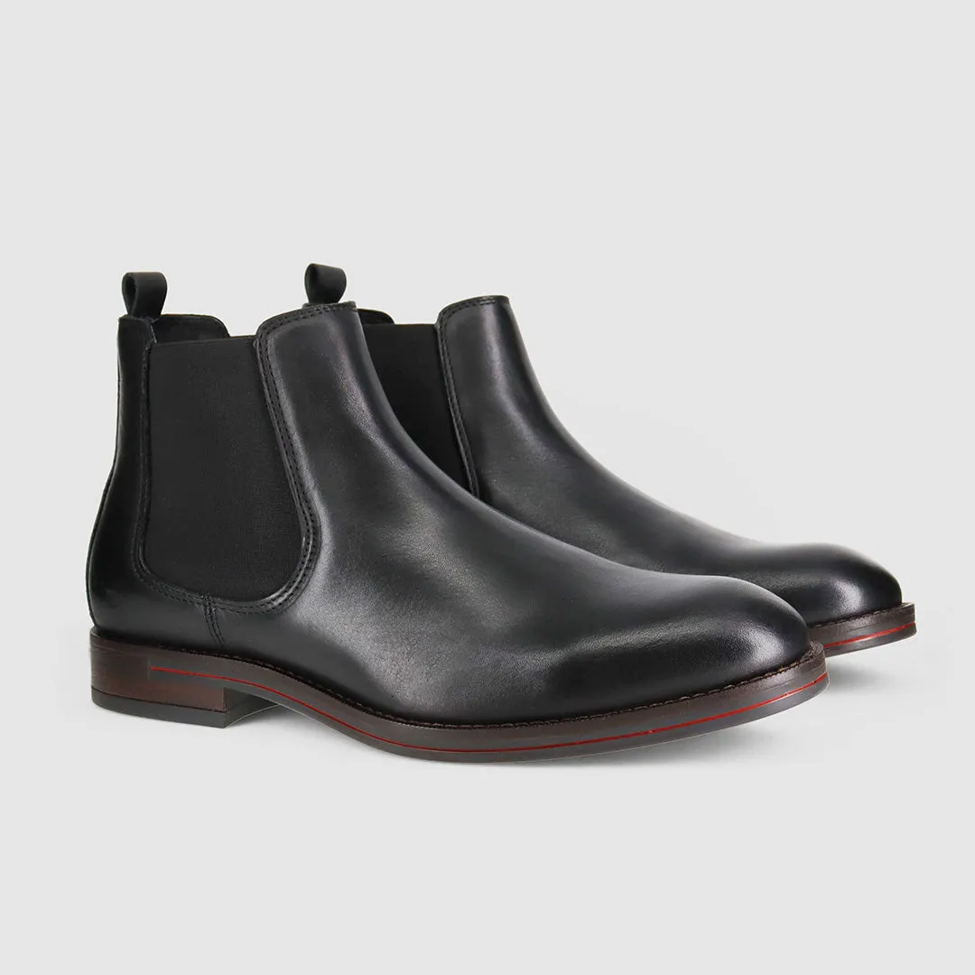 Flexible Shank Mud Resistant Urban Commute Winner Chelsea Boots Black