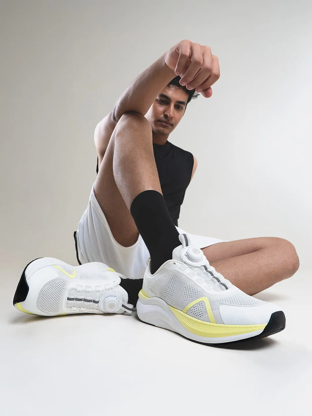 Bacca Bucci ION Glide ??Advanced Performance Sports Shoes with Rotary Lacing Ventilated Mesh Travel Enthusiasts Lightweight Form Road Trip