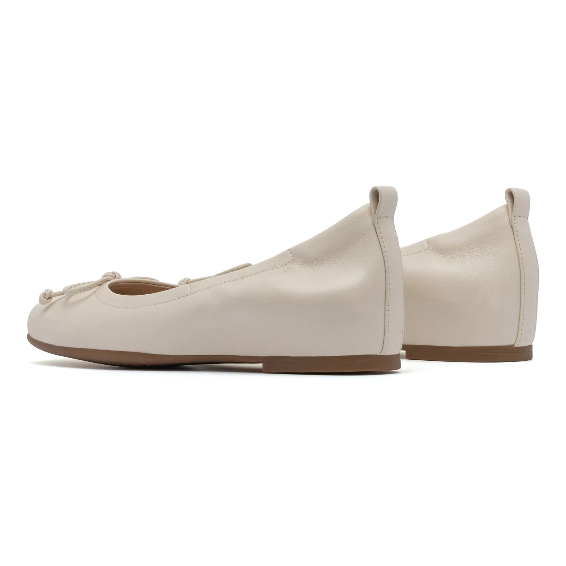 Cadence Bow Metatarsal Plush Fit Mid Heel