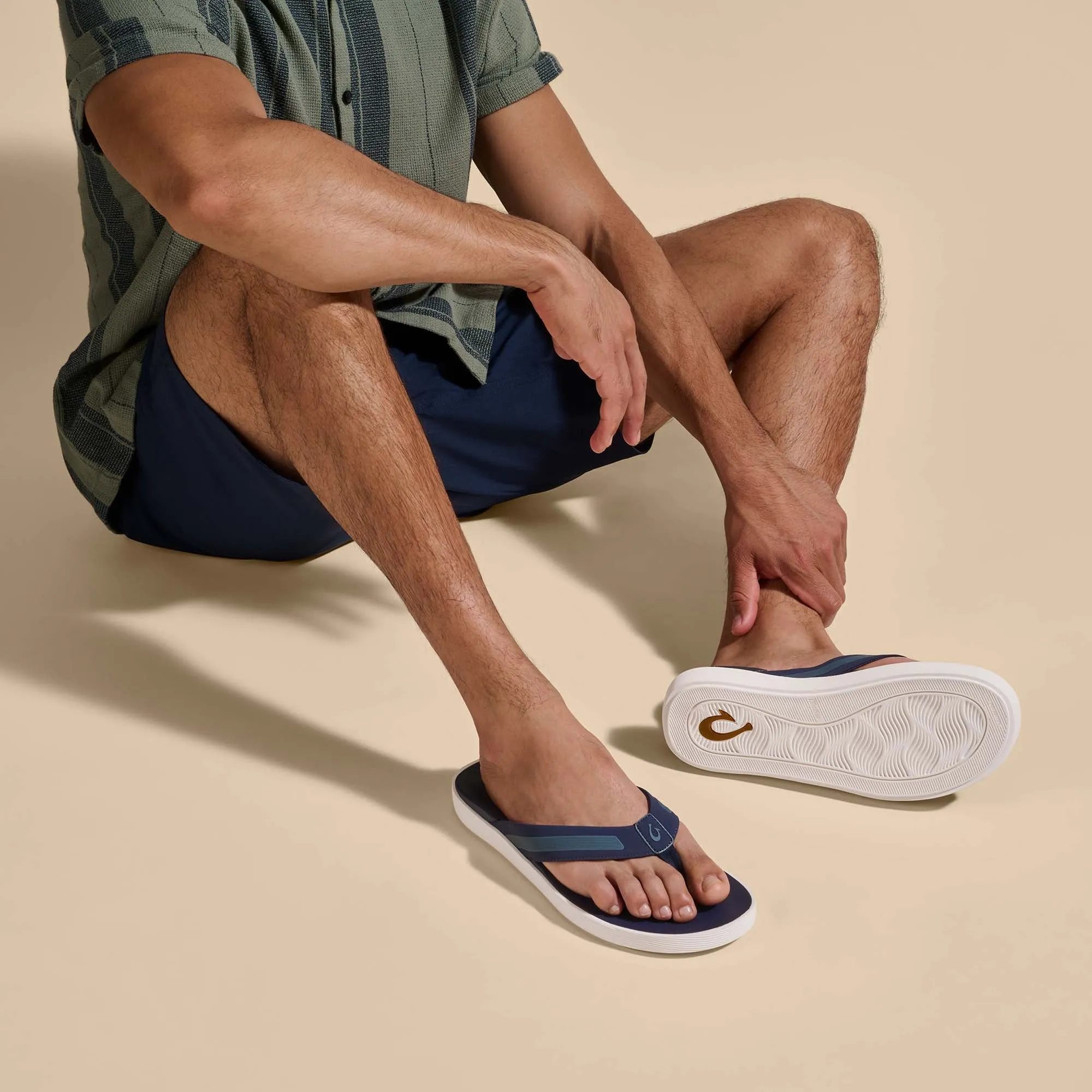 Travel-Ready Comfort Leeward - Navy