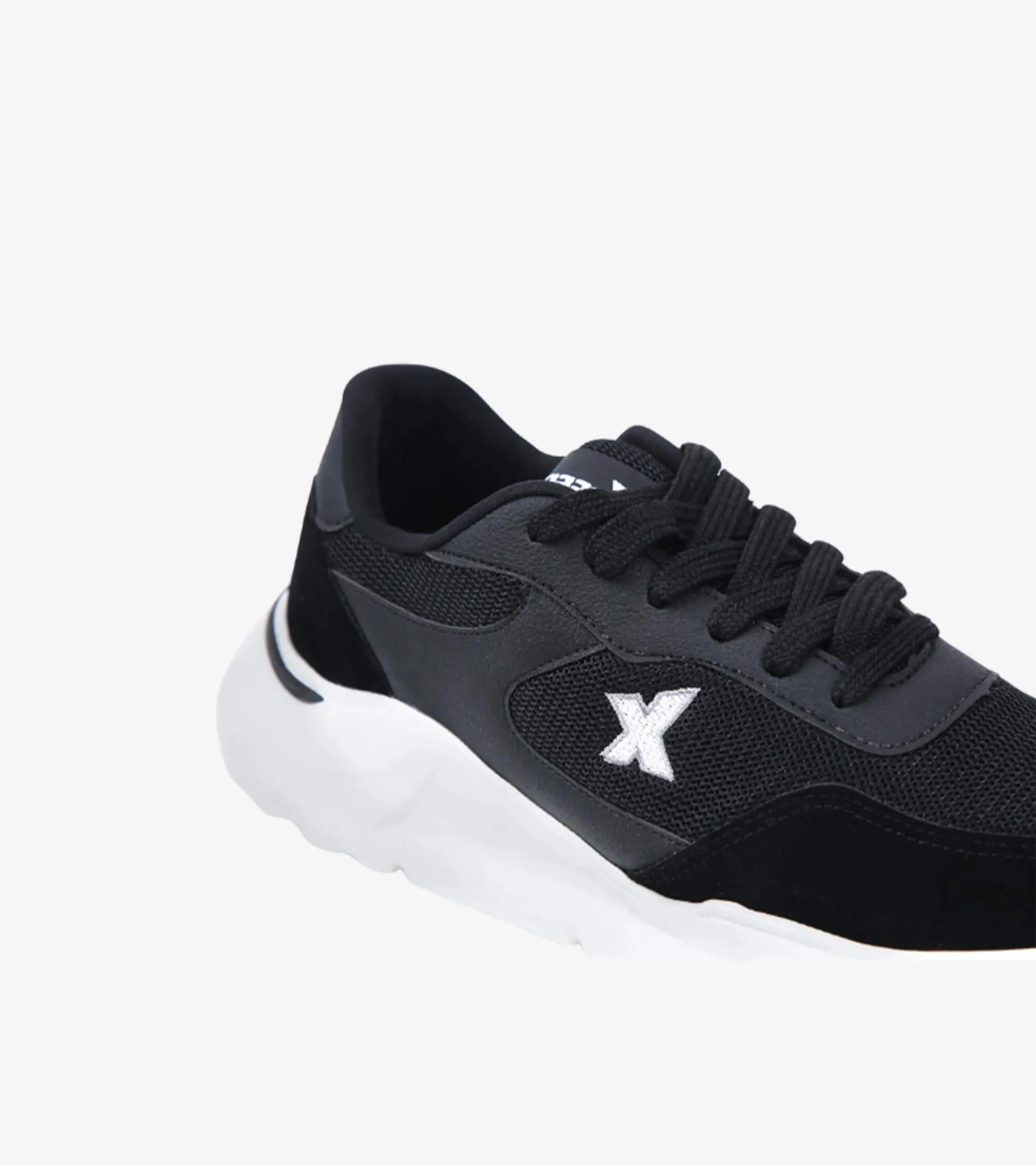 Seamless Inner Lining Xceed Men's Sports Shoes EX-PG-3203
