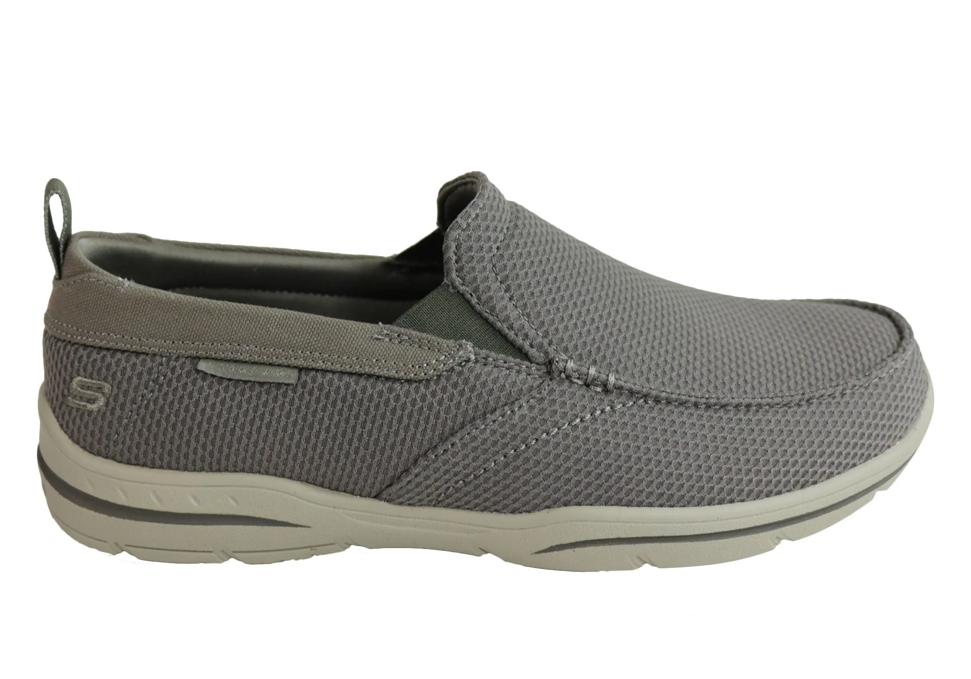Breathable wear Water   Repellent Skechers Mens Harper Walton Relaxed Fit Memory Foam Wide Fit Shoes