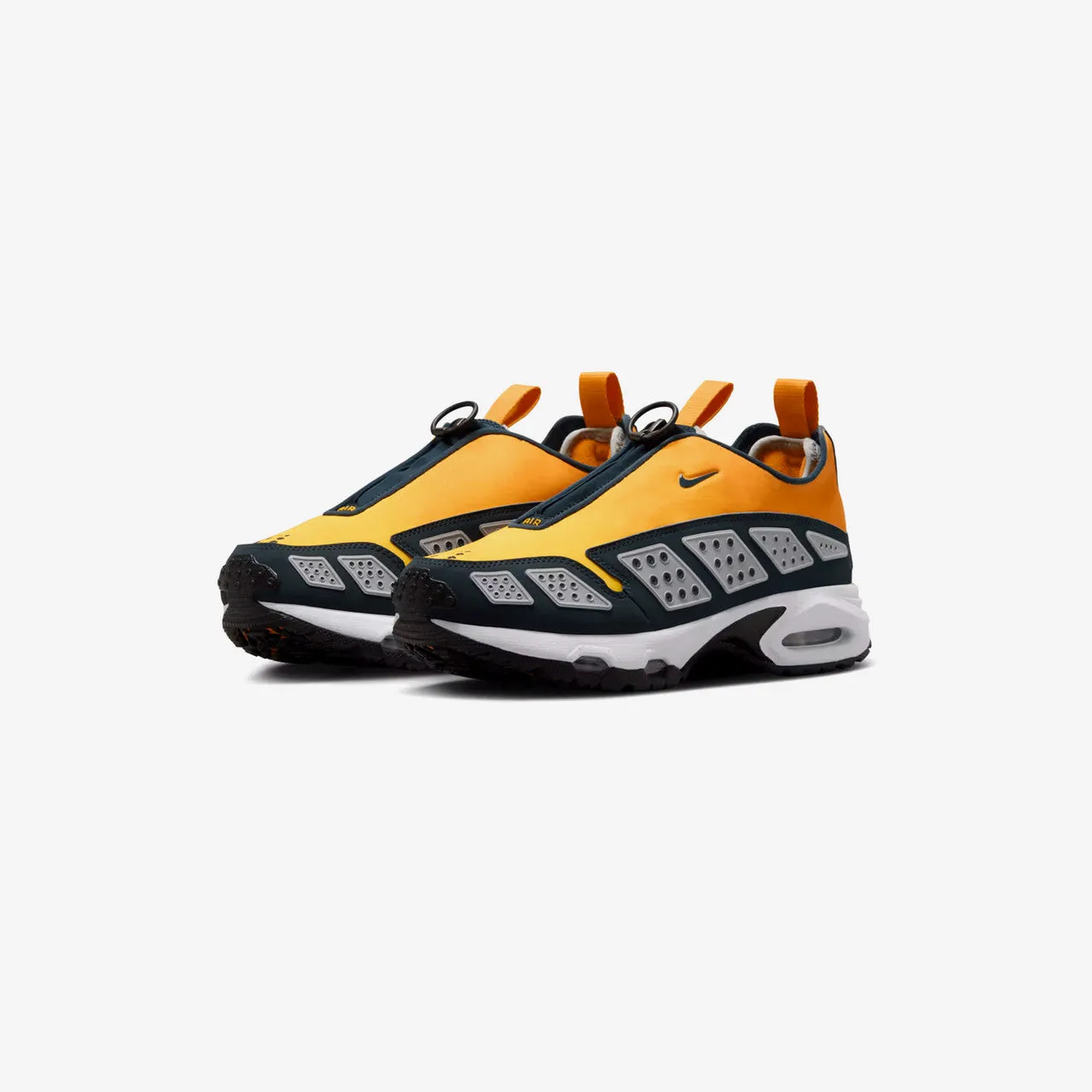 Ventilated Design Month Strong Wmns Air Max SNDR