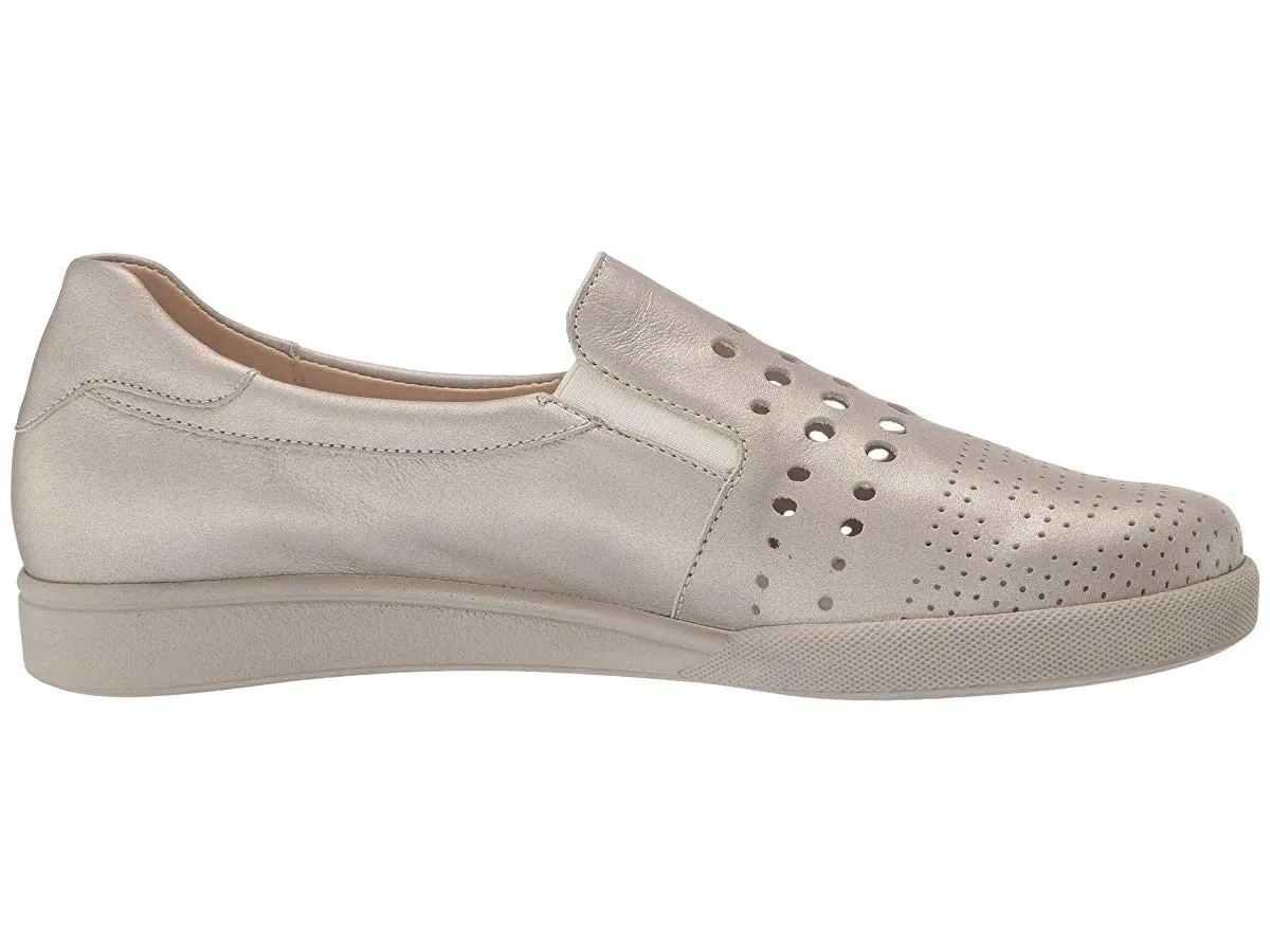 Doroty - Light Pearl Calf 10118 Fashion Essential Grip Sole