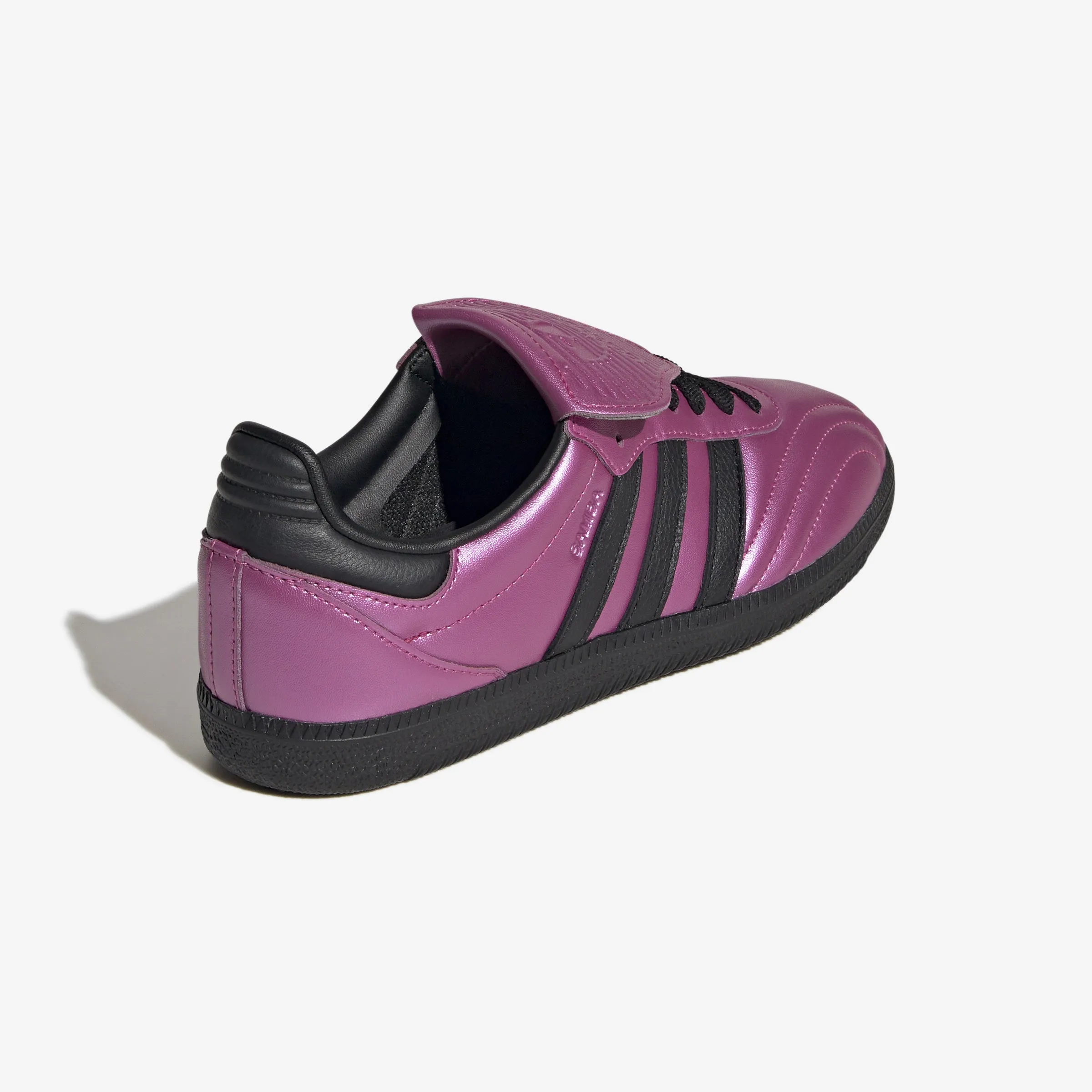 Wmns Samba LT Walking