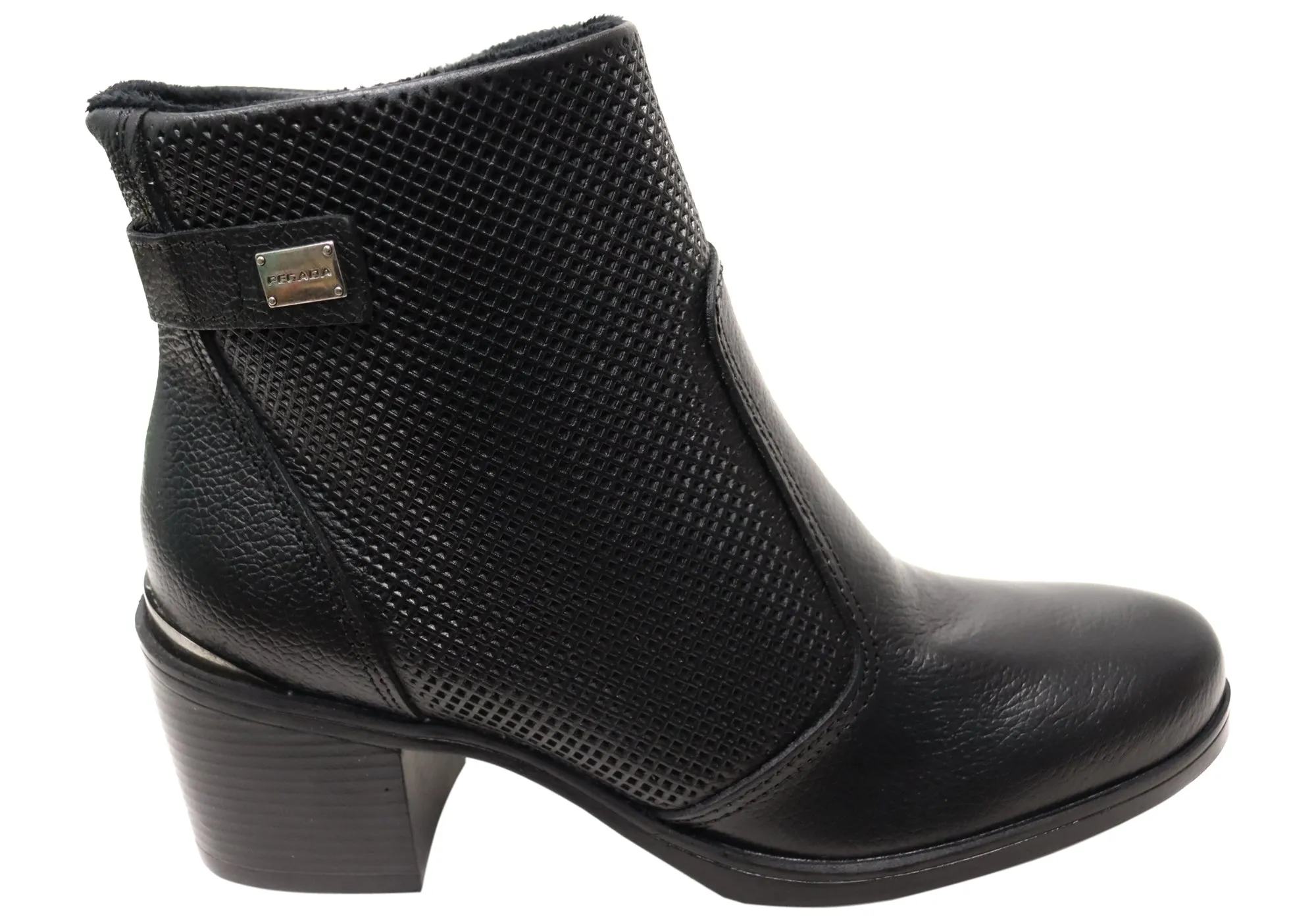 Pegada Mercury Womens Comfortable Brazilian Leather Ankle Boots Weather resistant Quick Fit