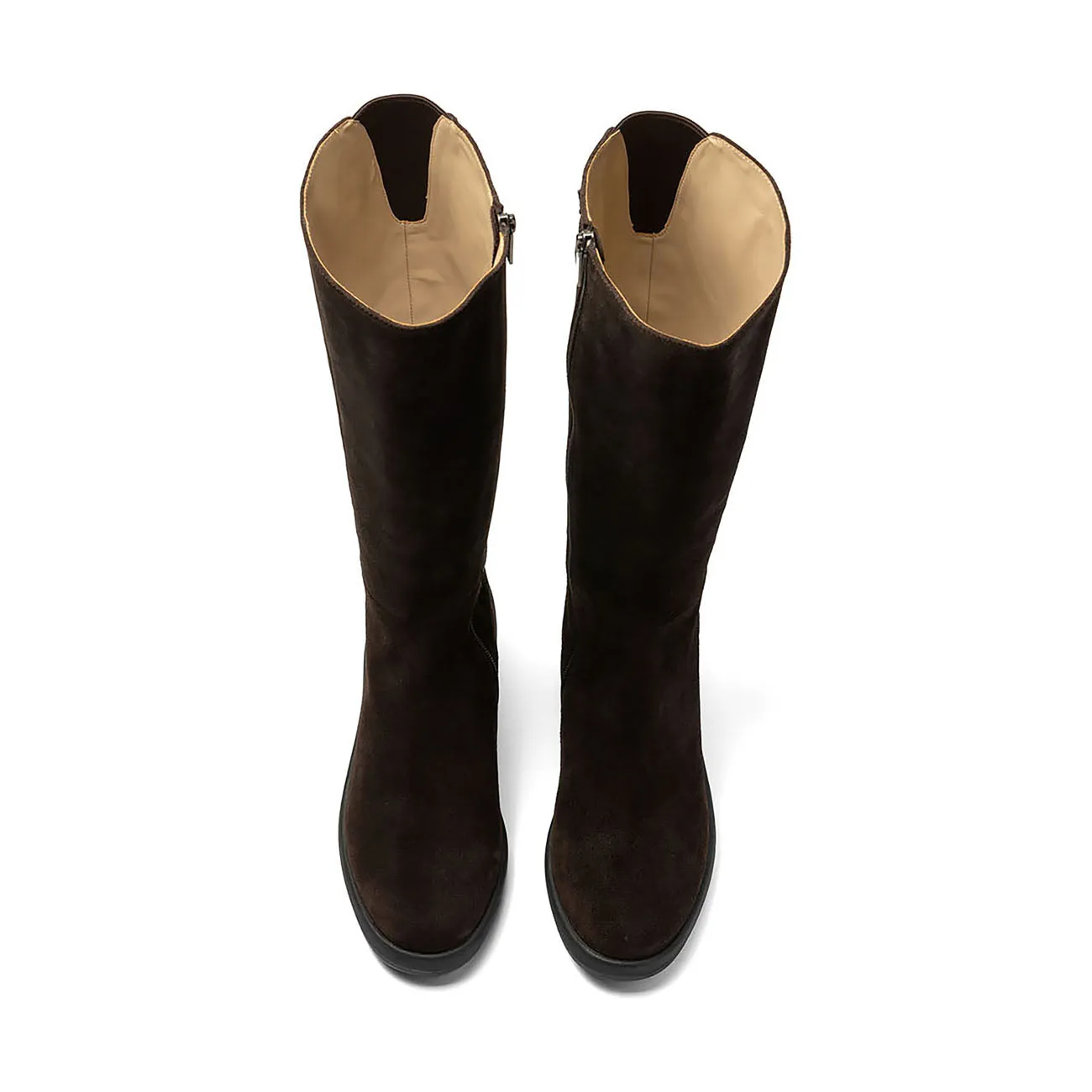 Passage Tall Padded Interior Urban Traveler