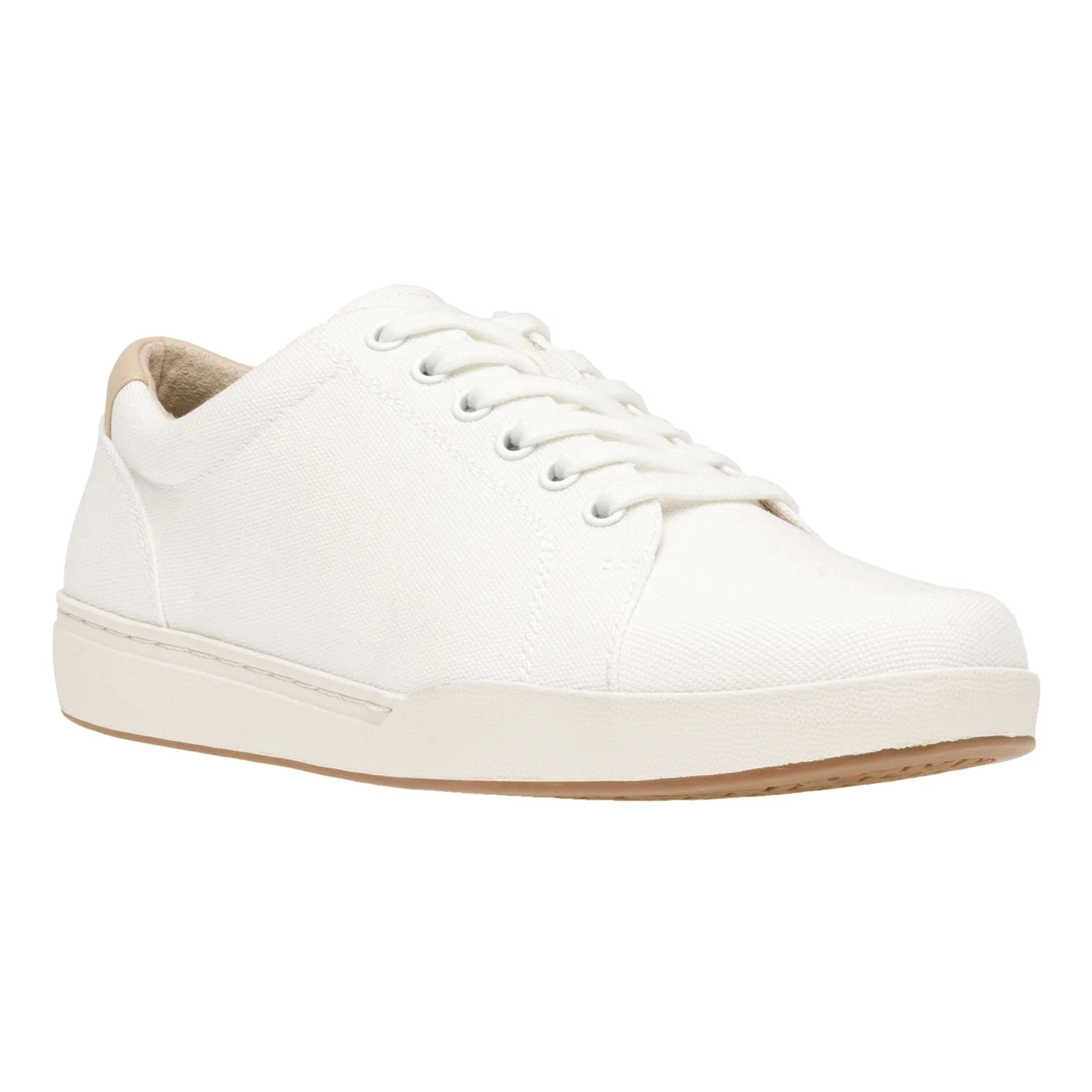 Encore Sneaker Versatile