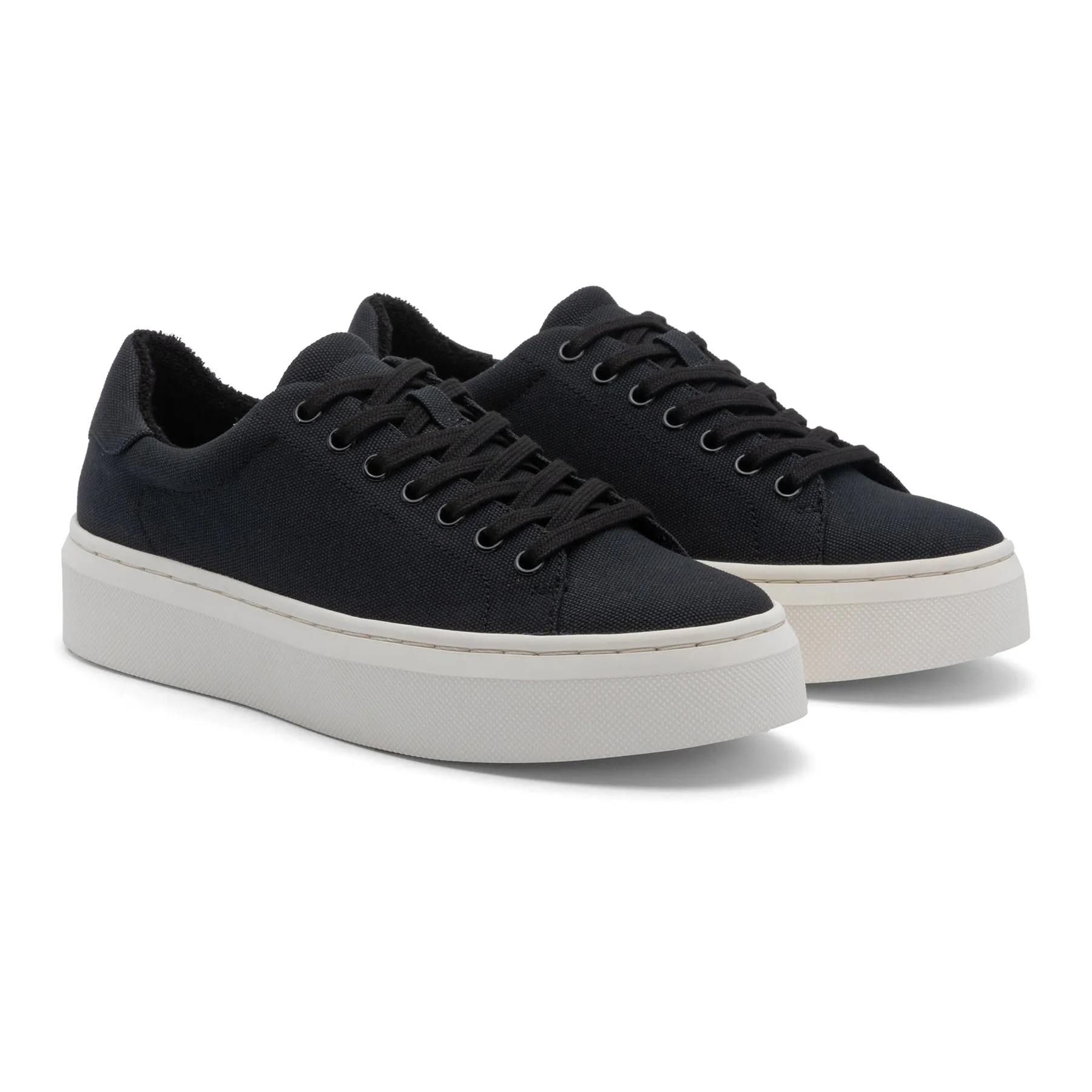 Lightweight Knit Fabric Jumpstreet Sneaker