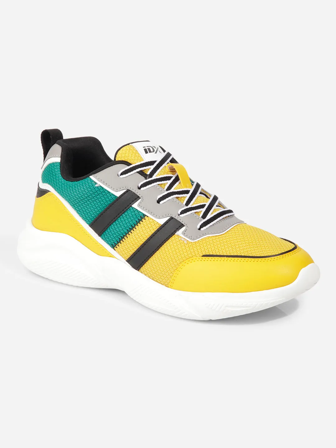 Comfortable Footwear Technology Men's Yellow Colourblocked Sneakers IX7135