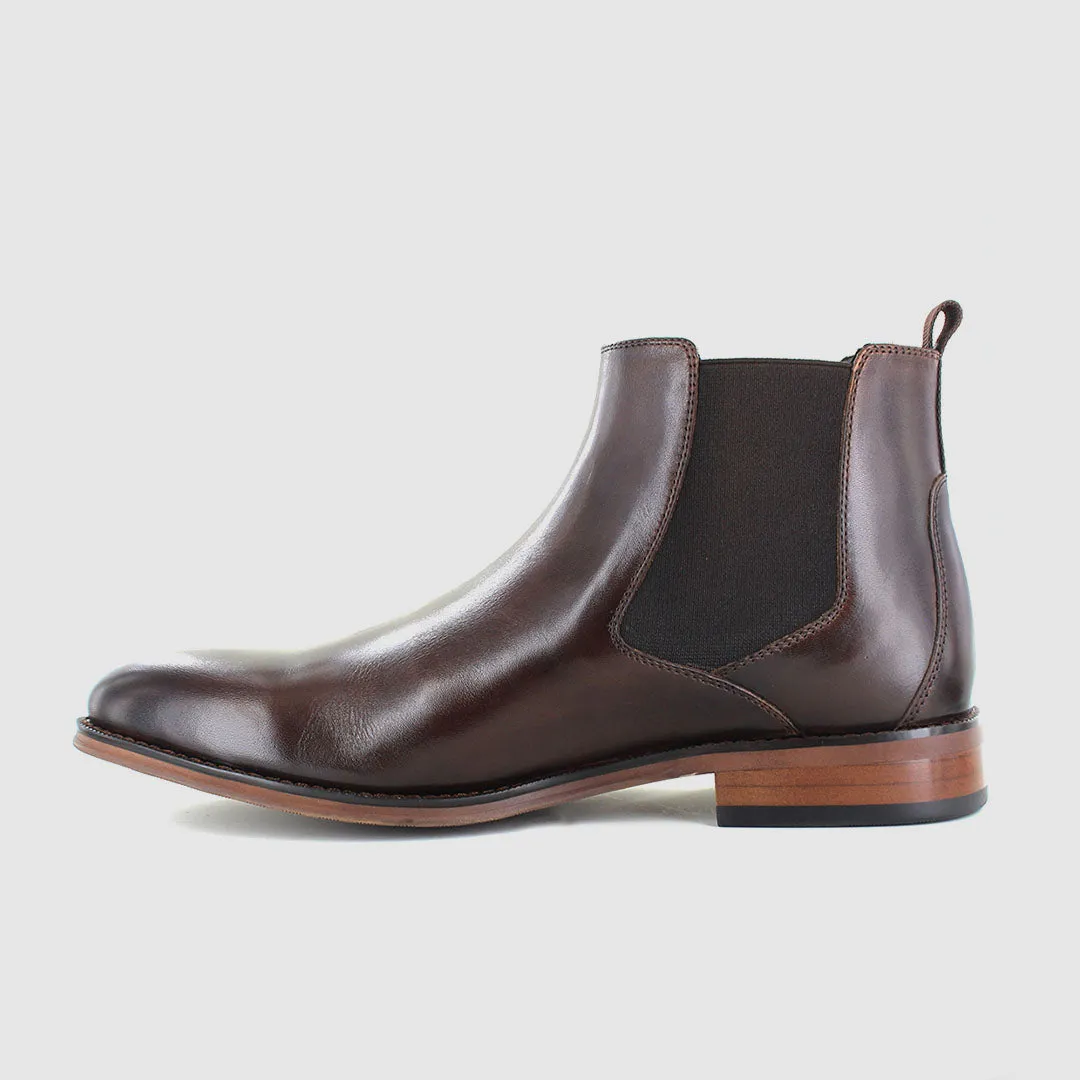 Noah Chelsea Boots Dark Brown Practical Design