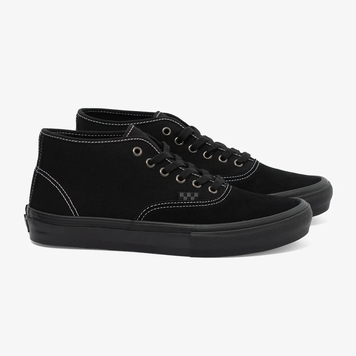 Game Edge Slip Resistant Vans Skate Authentic Mid Blackout