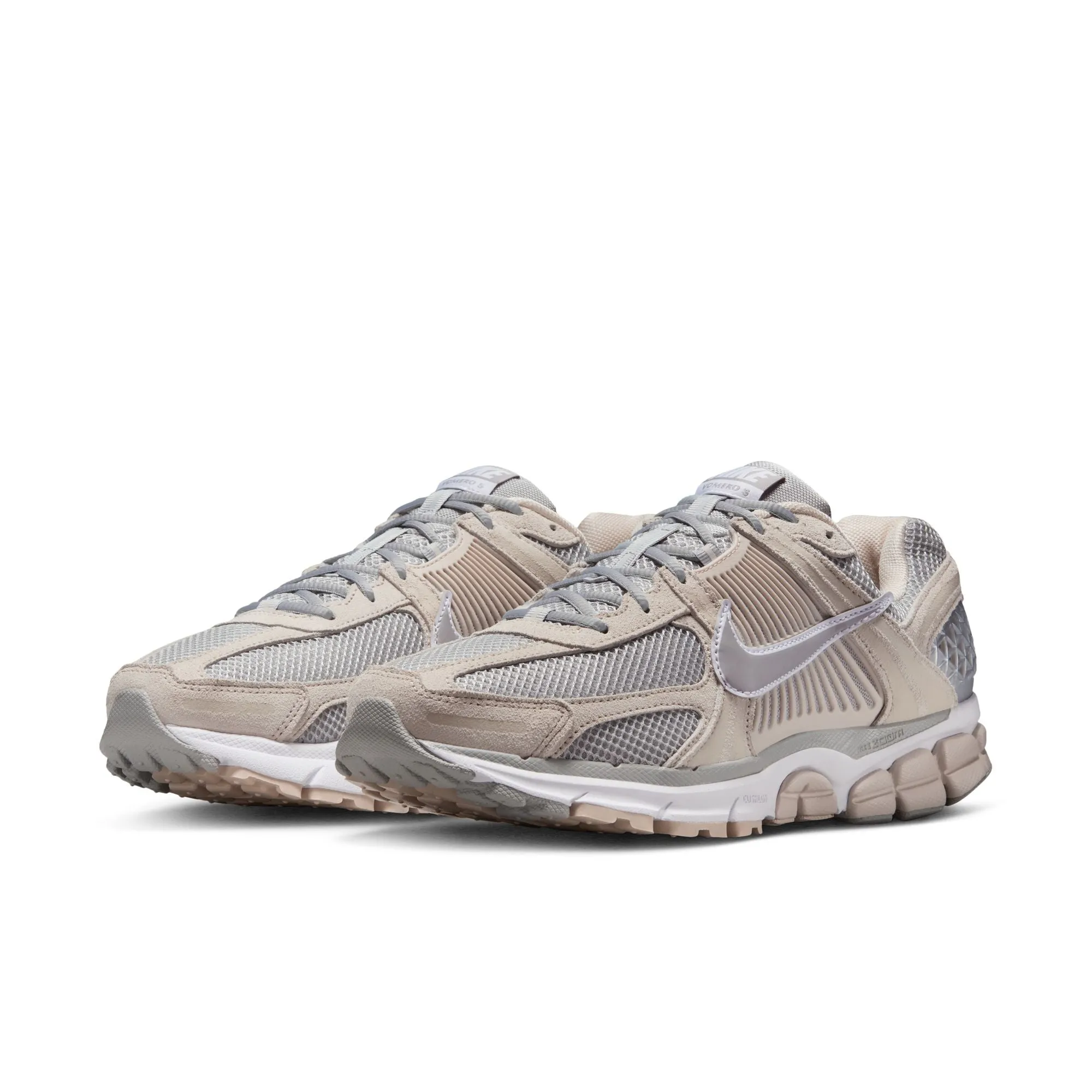 Bold Neon Supportive structure Wide Purpose M Nike Zoom Vomero 5 HF1553-101