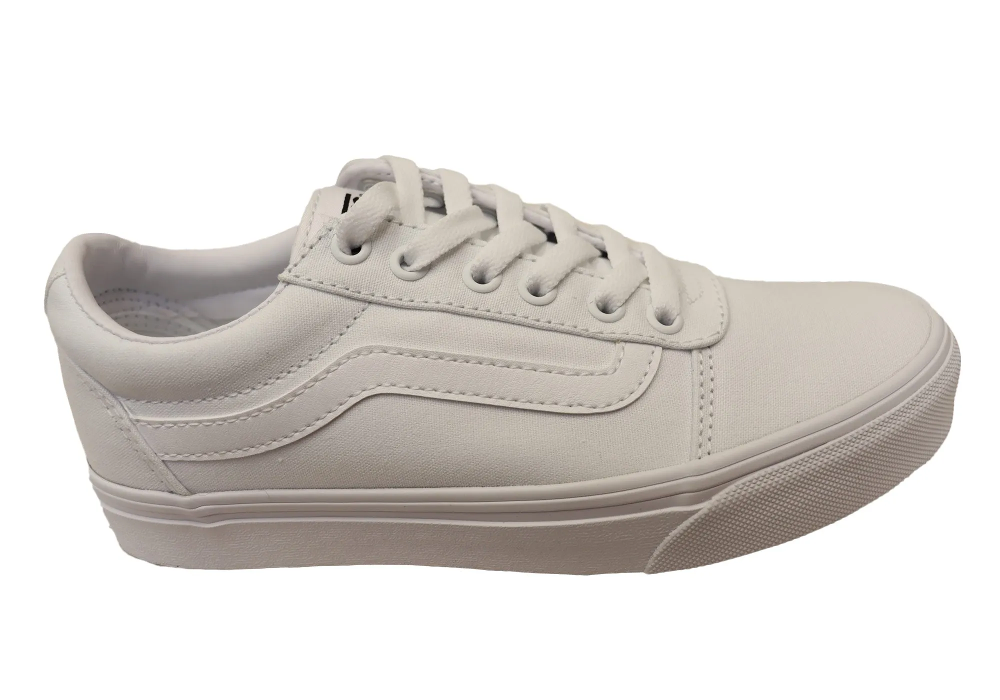 Retro-inspired cushioning Vans Womens Ward Comfortable Lace Up Sneakers