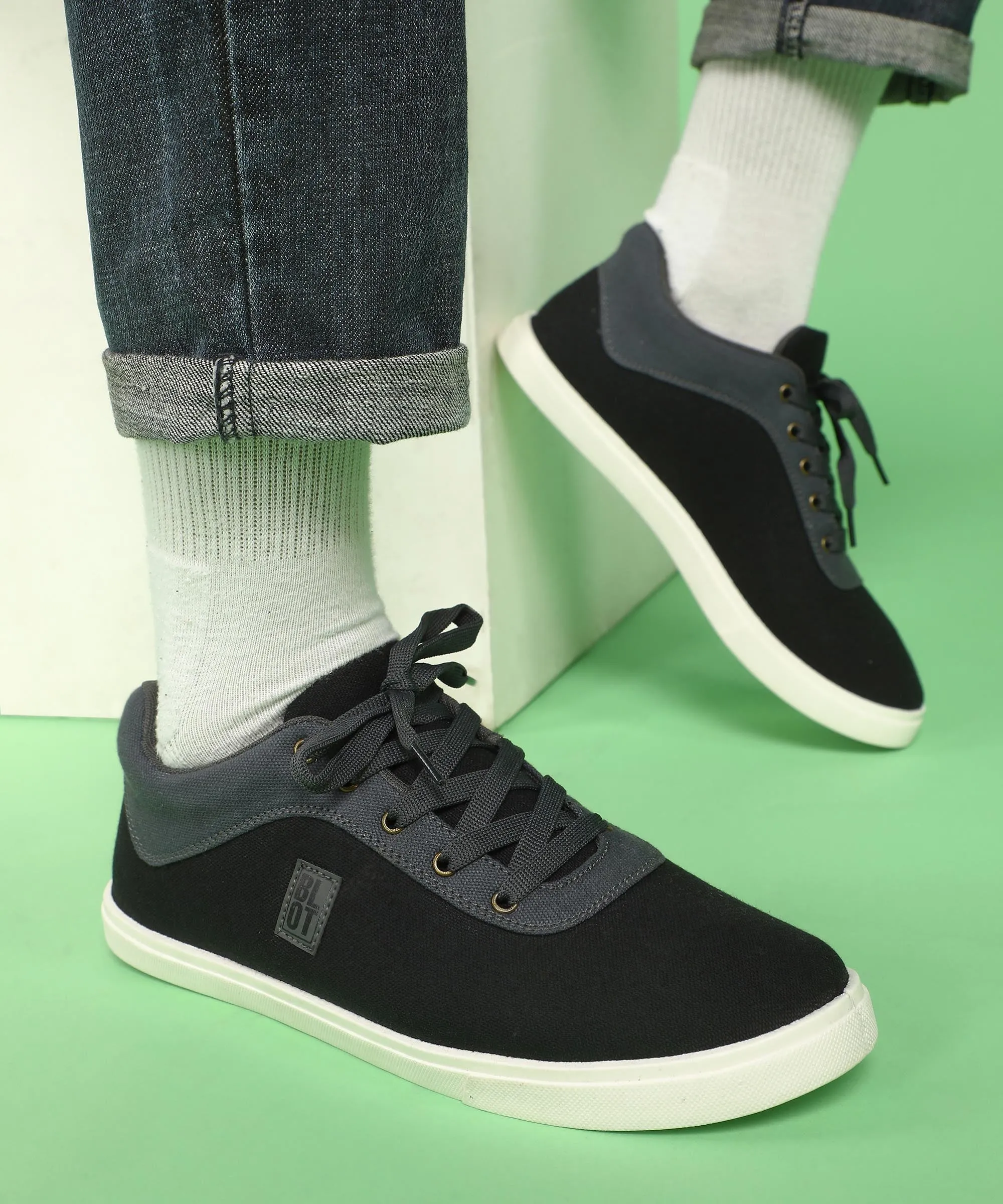 High Heel Paragon K1018G Men Casual Shoes | Stylish Walking Outdoor Shoes for Everyday Wear | Smart & Trendy Design  | Comfortable Cushioned Soles White