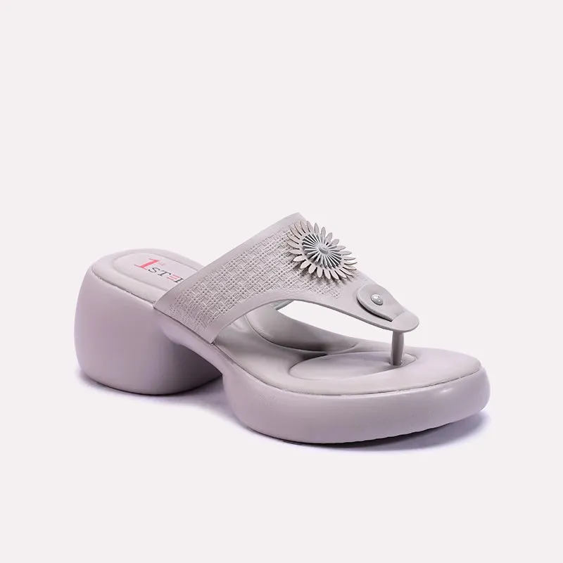 All Day Weekend Warriors Earth Tone Gray Chunky Flip Flops 0413244