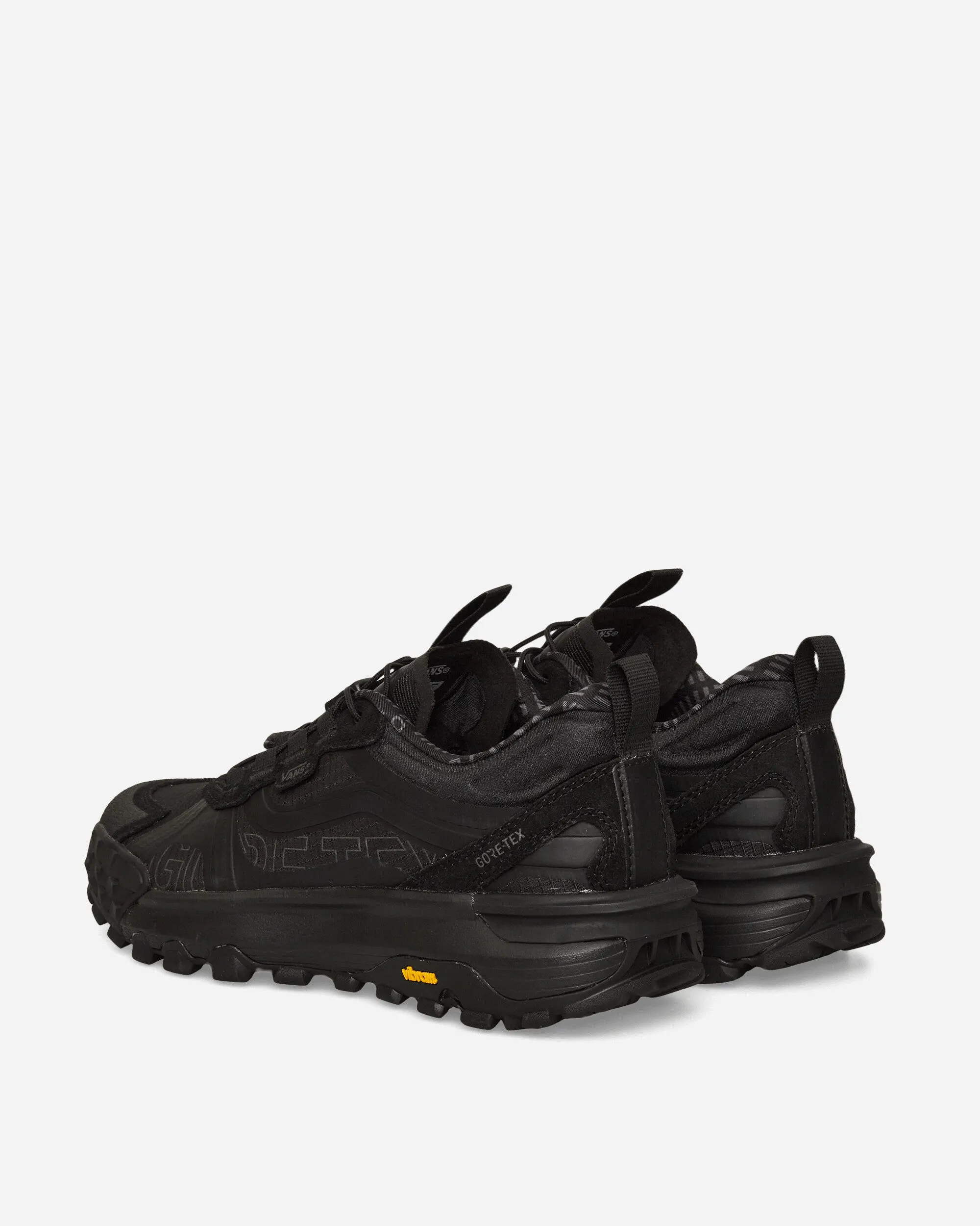 Bright Gold Calm Step Crosspath XC MTE GORE-TEX Sneakers Blackout