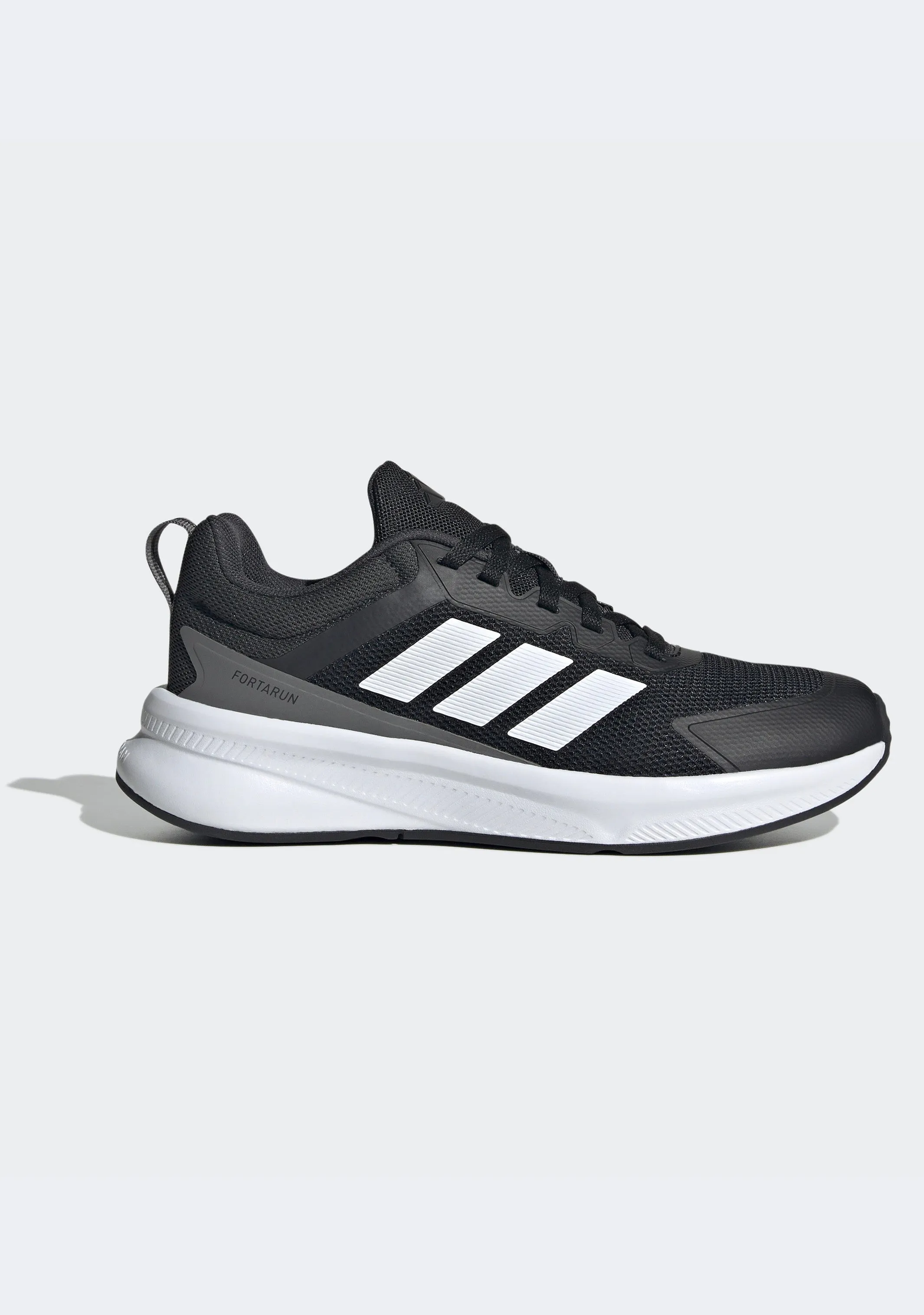 Seamless Toe Box Iconic wear Adidas Kids' Fortarun 4.0 J