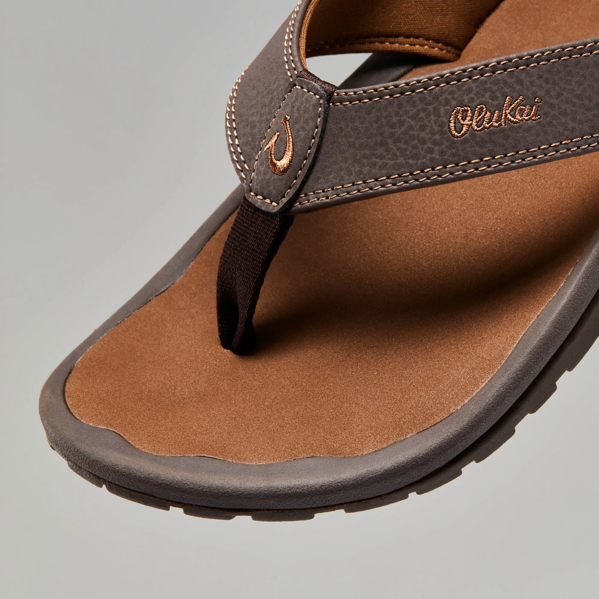 ??Ohana - Dark Java / Ray Comfortable Footwear for Beach Easy Posture