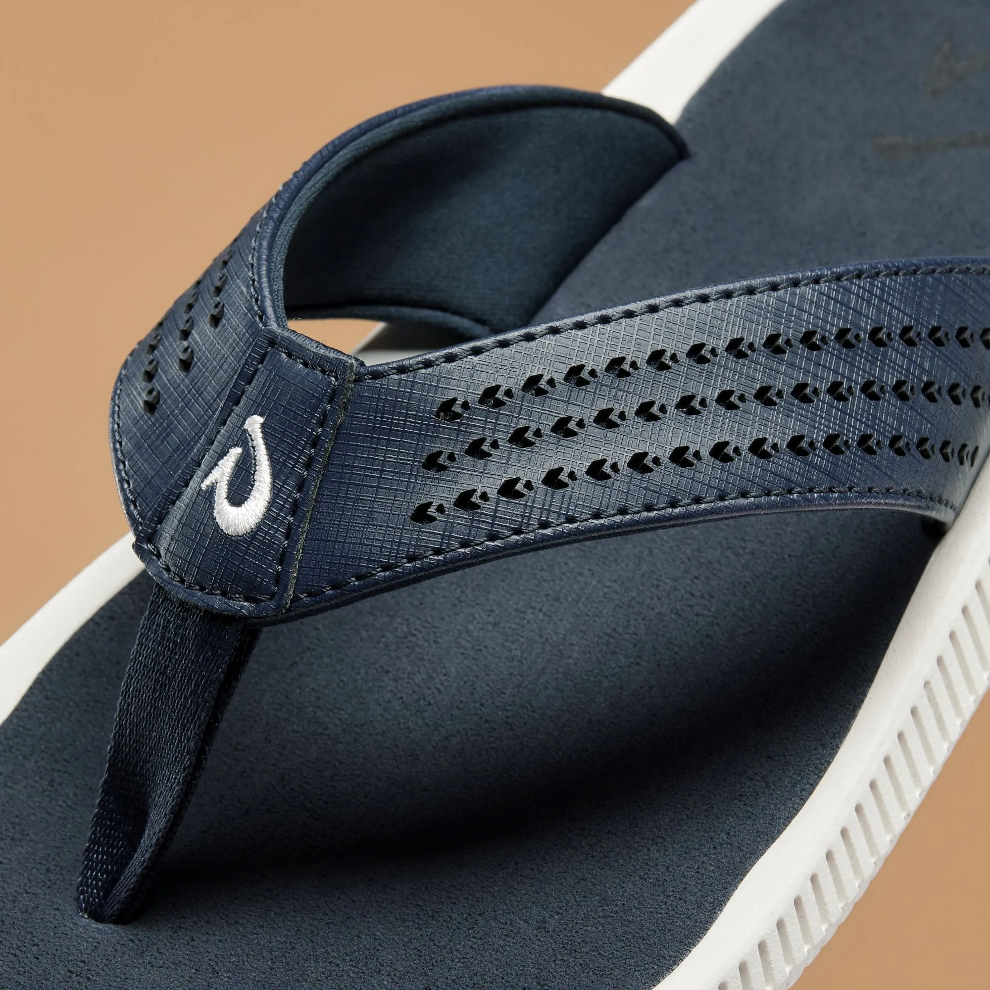 Supportive Outdoor Footwear Ulele Golf - Trench Blue
