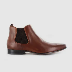 Padded Interior Rough Trail Hiker Ajax Chelsea Boots Tan