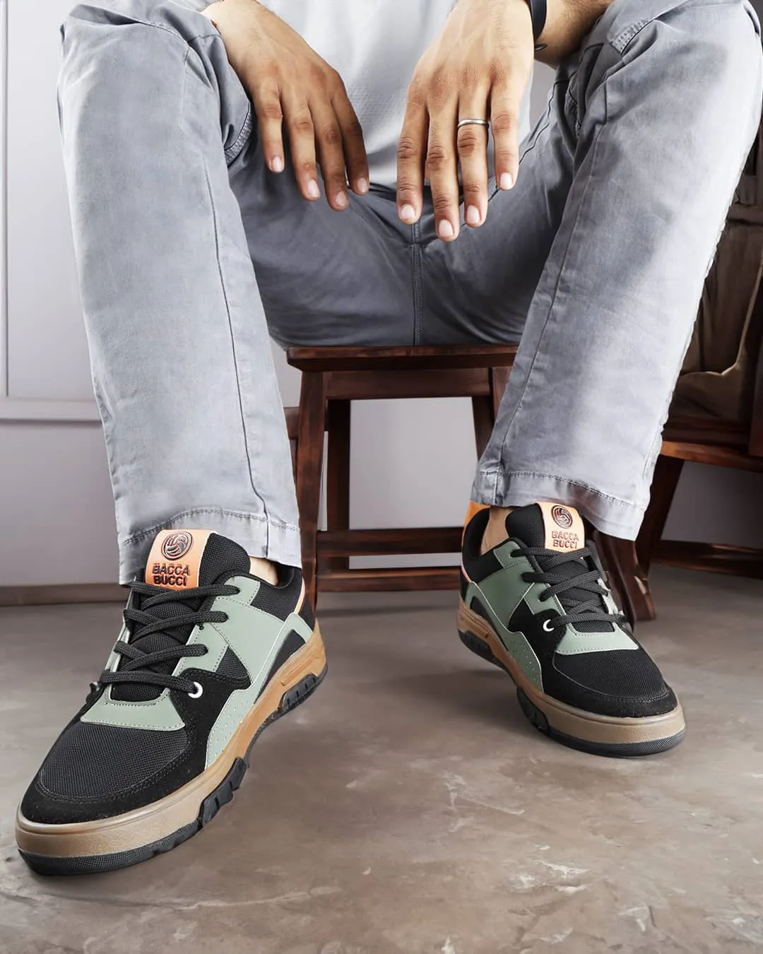 Japan Neat Commute Light Bacca Bucci Groove Low Top Sneakers