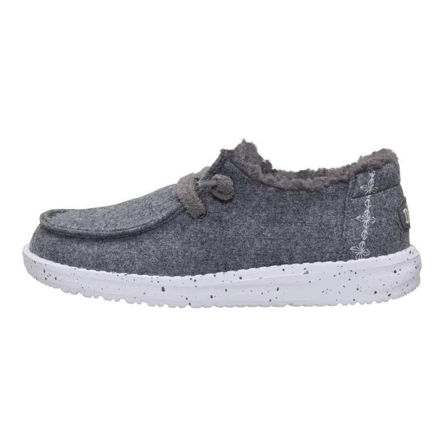 Wendy Youth Wool Cozy - Charcoal Subtle design