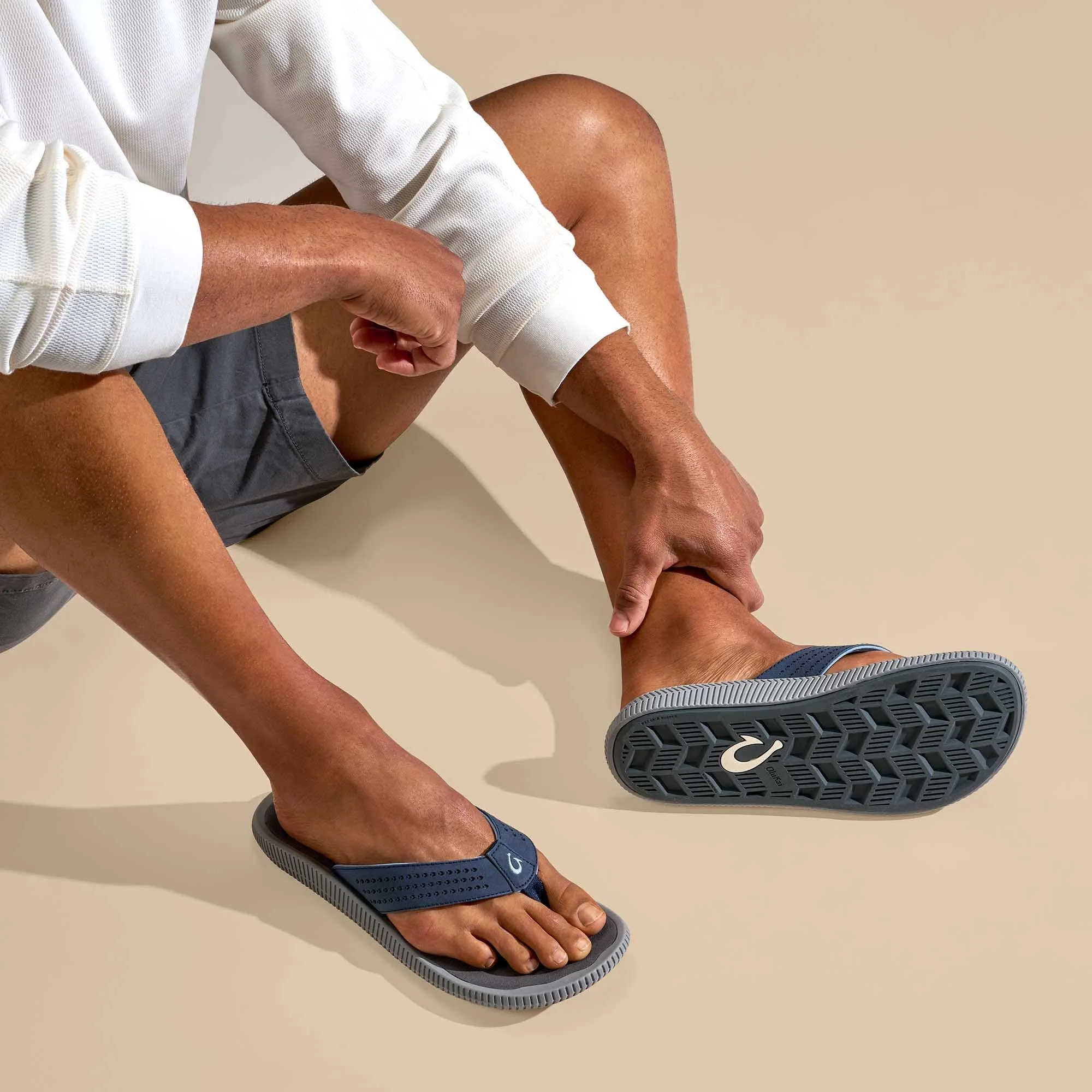 Ulele - Blue Depth / Charcoal Soft Straps