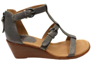 Travel Shoes Lightweight Flats Sofft Gaige Womens Leather Wedge Sandals With Comfort Footbed
