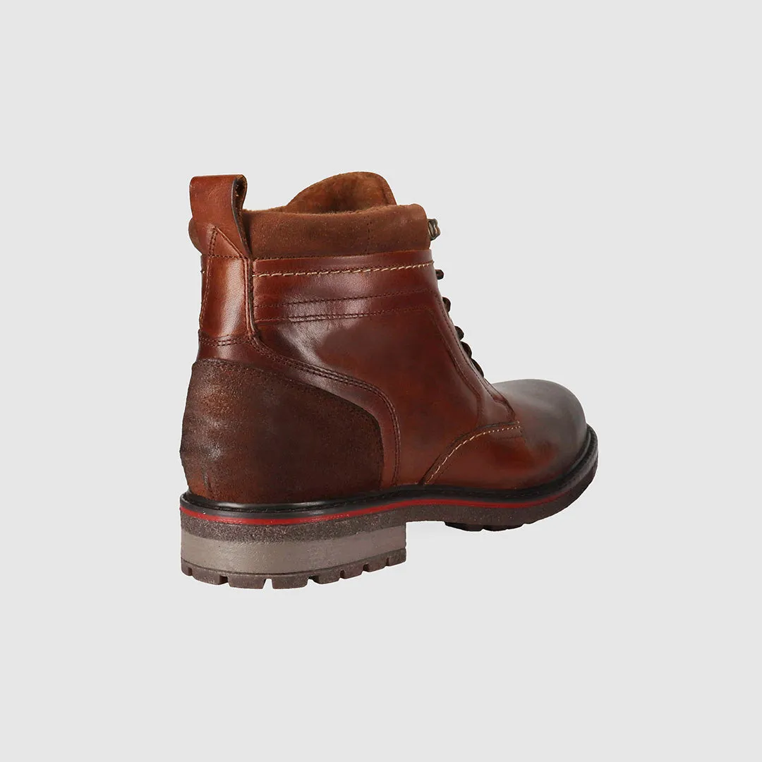 Redback Lace Up Boots Camel Modern