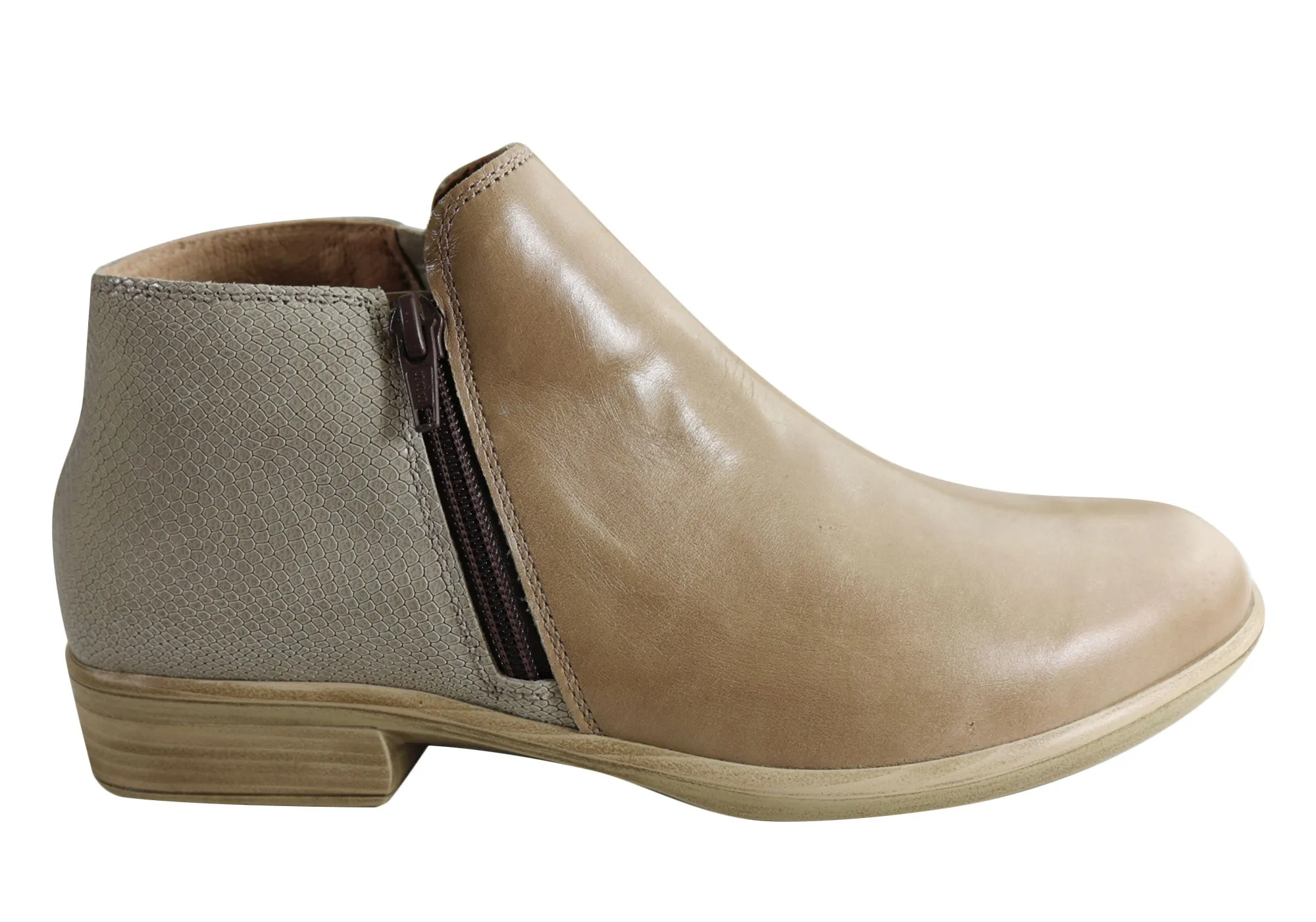 Naot Helm Womens Leather Comfortable Cushioned Supportive Ankle Boots Outdoor Exploration Coastal Soft