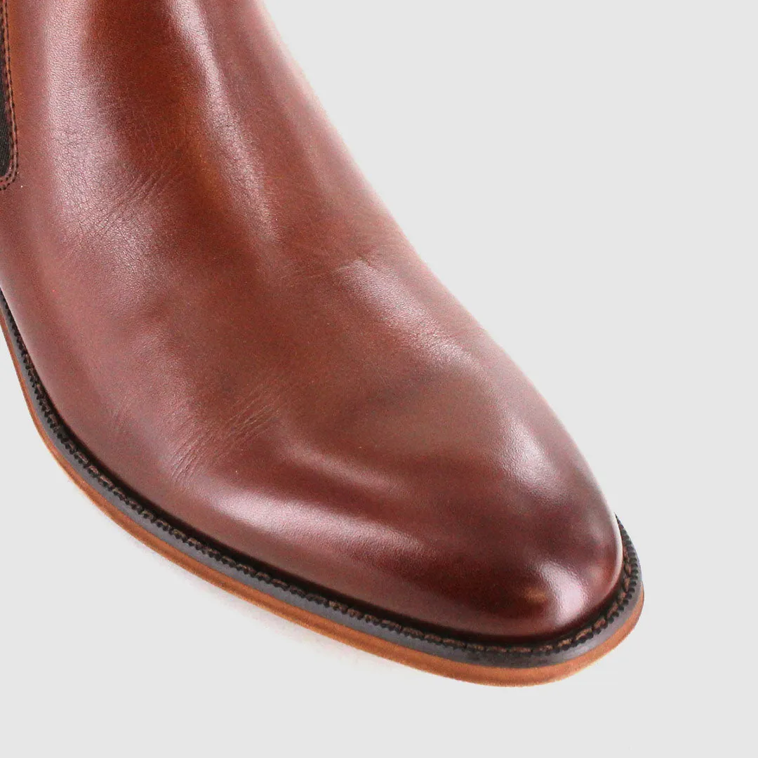 Flip Hike Noah Chelsea Boots Tan