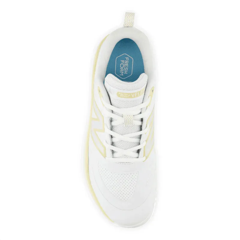 Skin Fresh New Balance Women's Fresh Foam x Velo v4 Turf-Trainer Softball Shoes - White/Gold STVELOC4