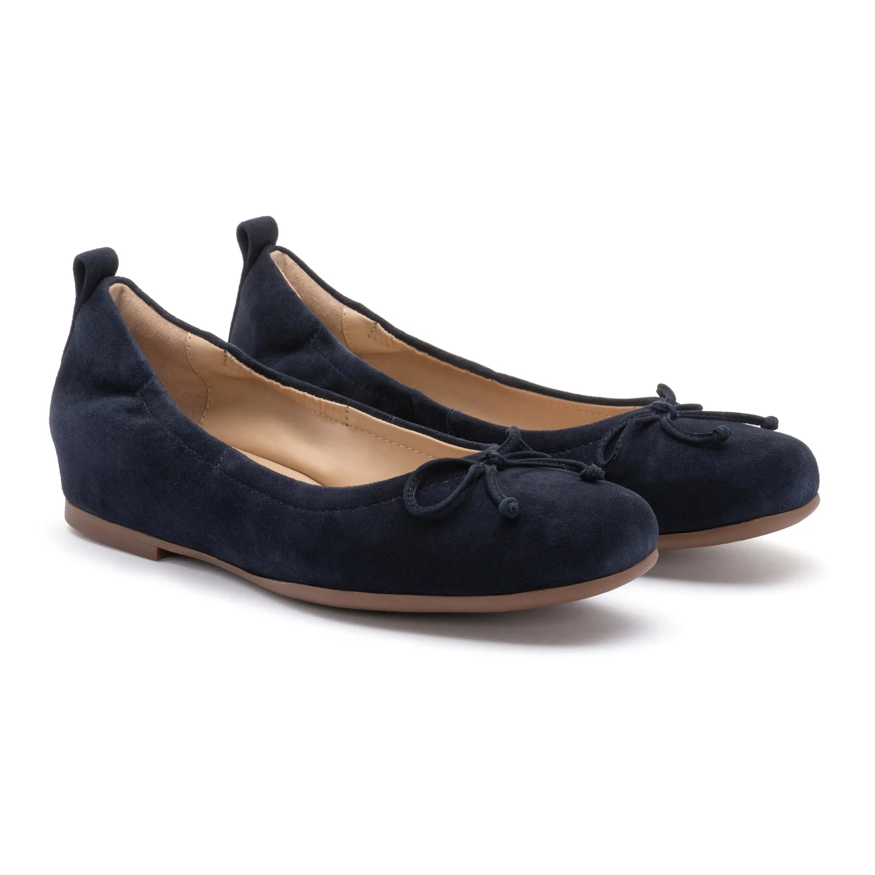Cadence Bow Modern Silhouette Stylish Footwear