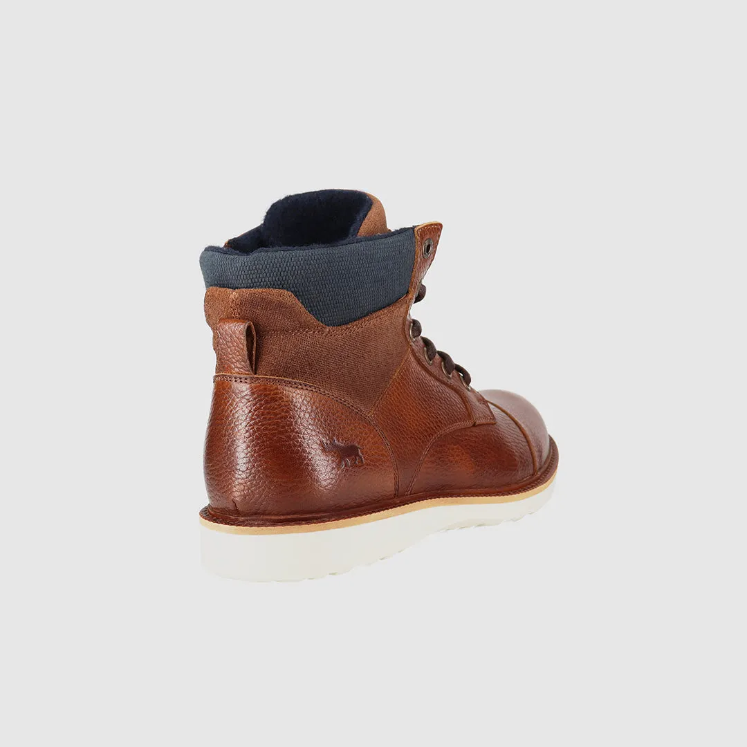 Nepean Lace Up Boots Tan Classic Thermal Core Rough Trail Hiker